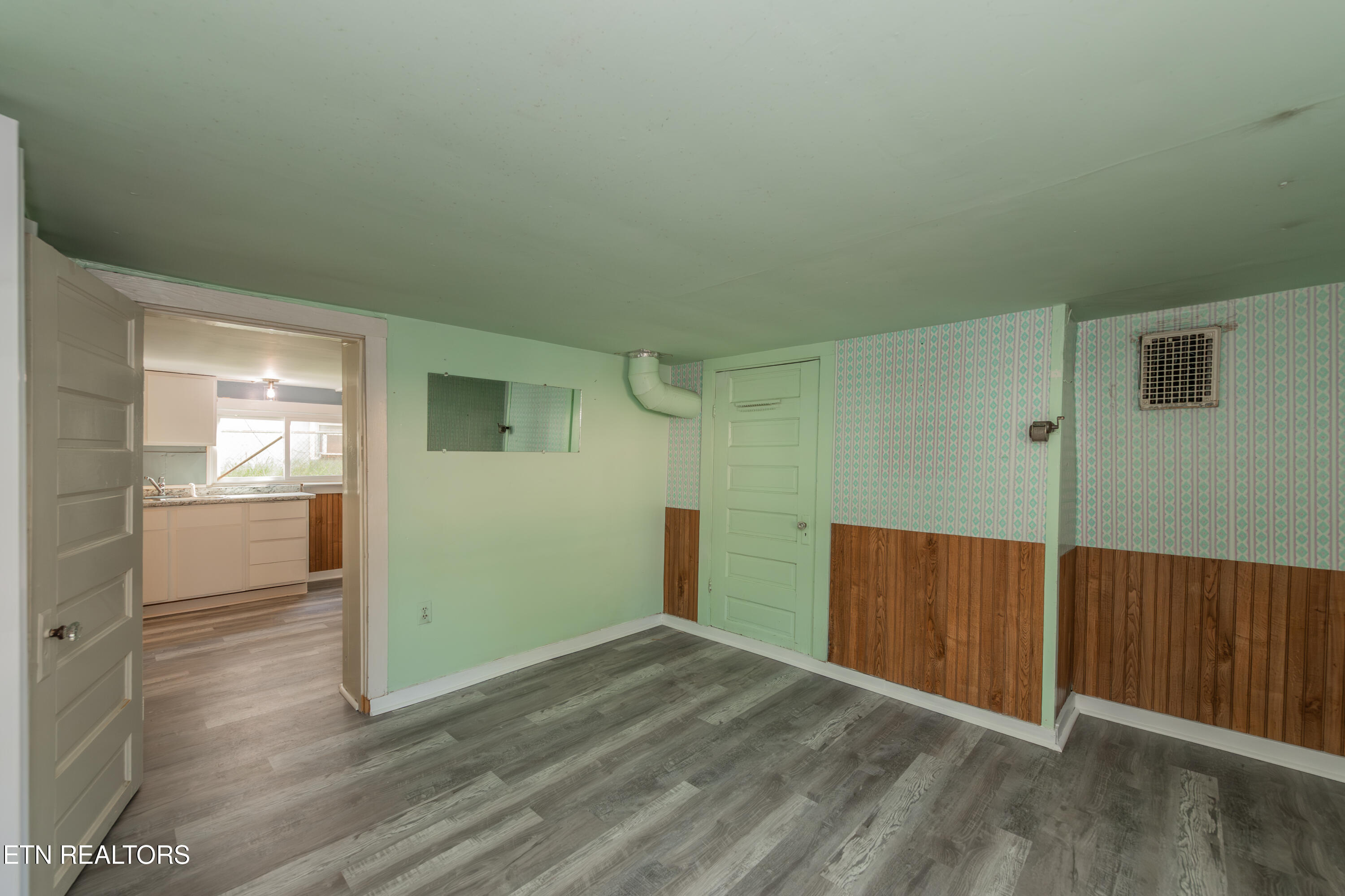 1915 Mccroskey Avenue Knoxville TN 37917