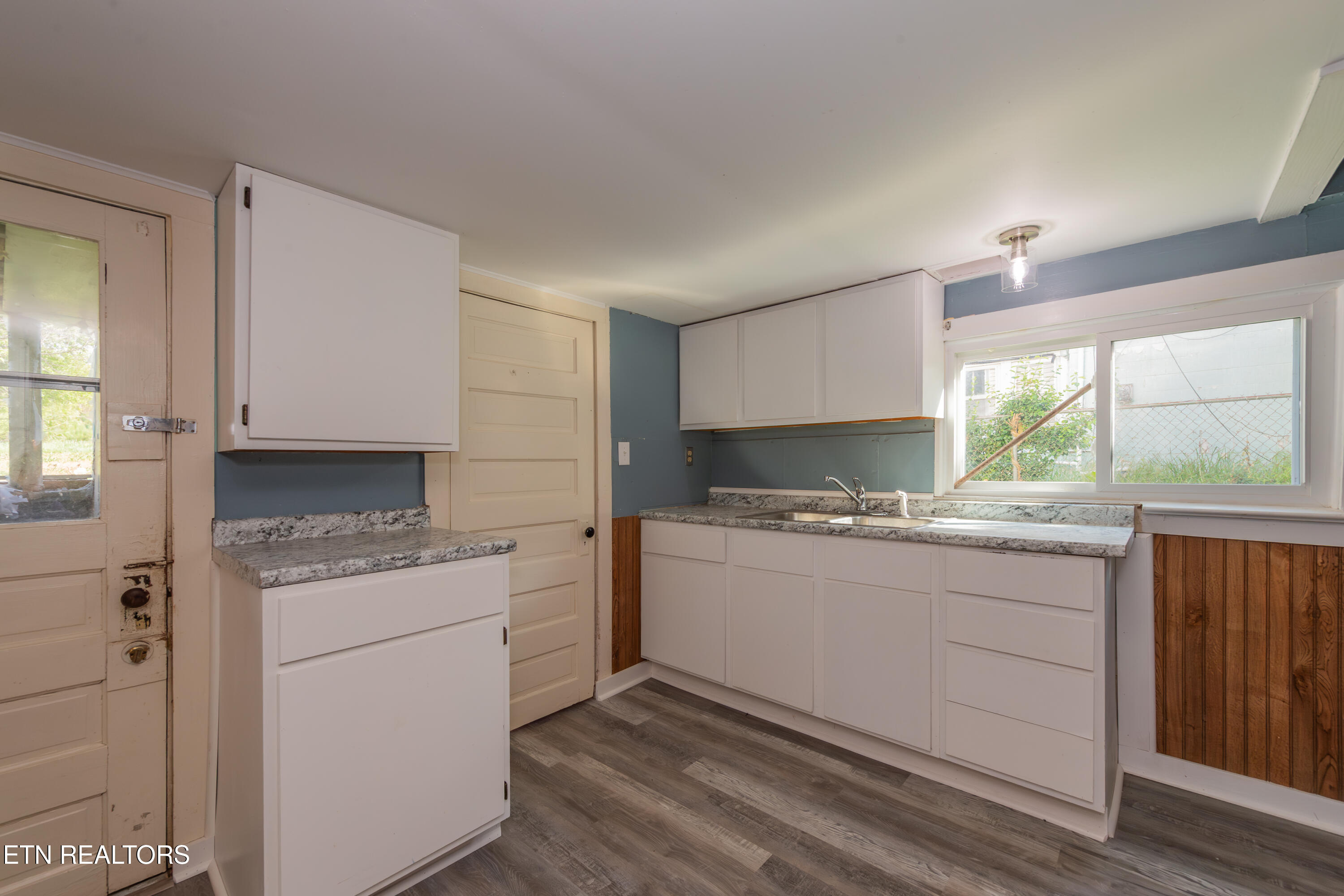 1915 Mccroskey Avenue Knoxville TN 37917