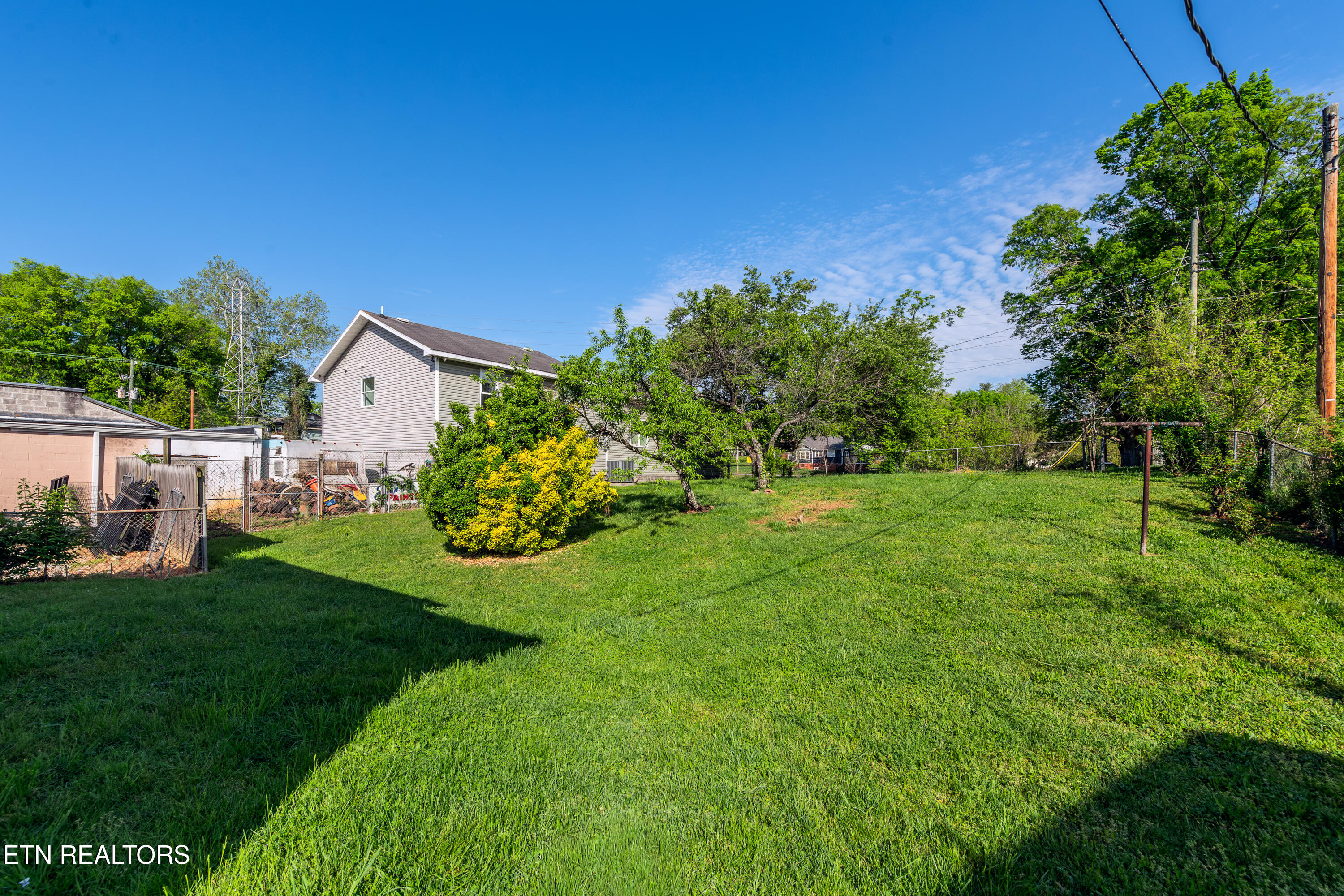 1915 Mccroskey Avenue Knoxville TN 37917