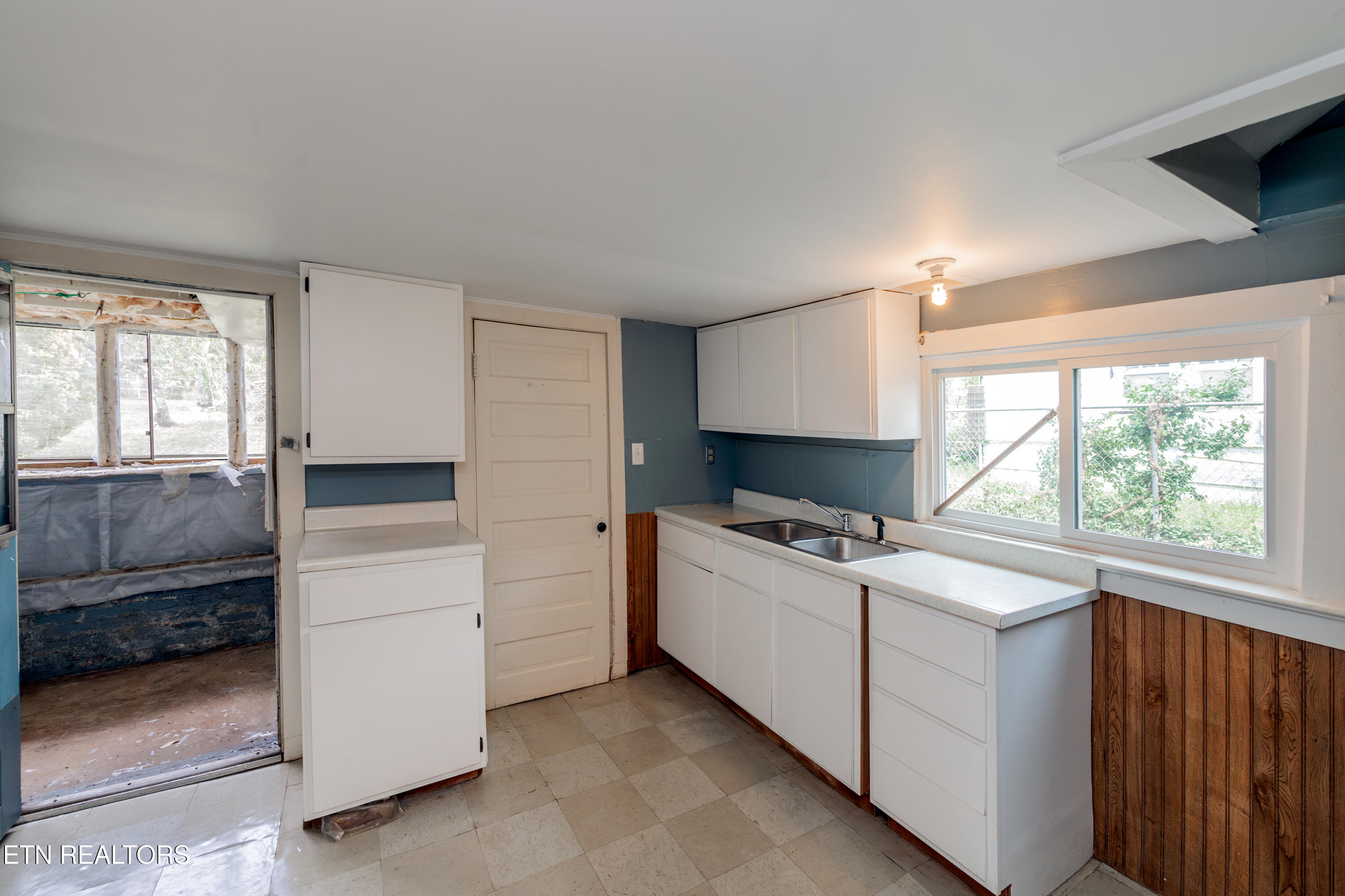 1915 Mccroskey Avenue Knoxville TN 37917