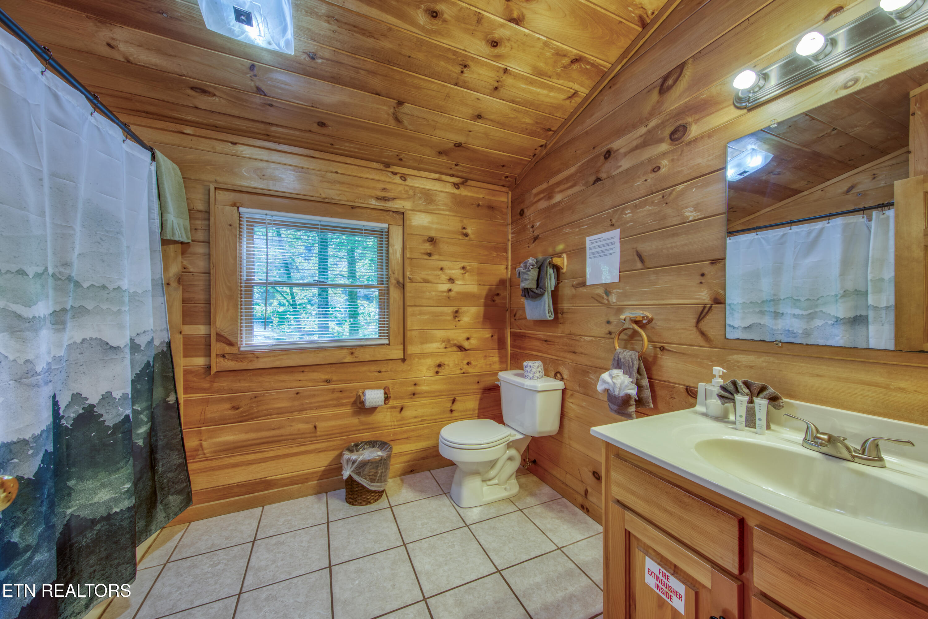 520 Ogle Drive Pigeon Forge TN 37863