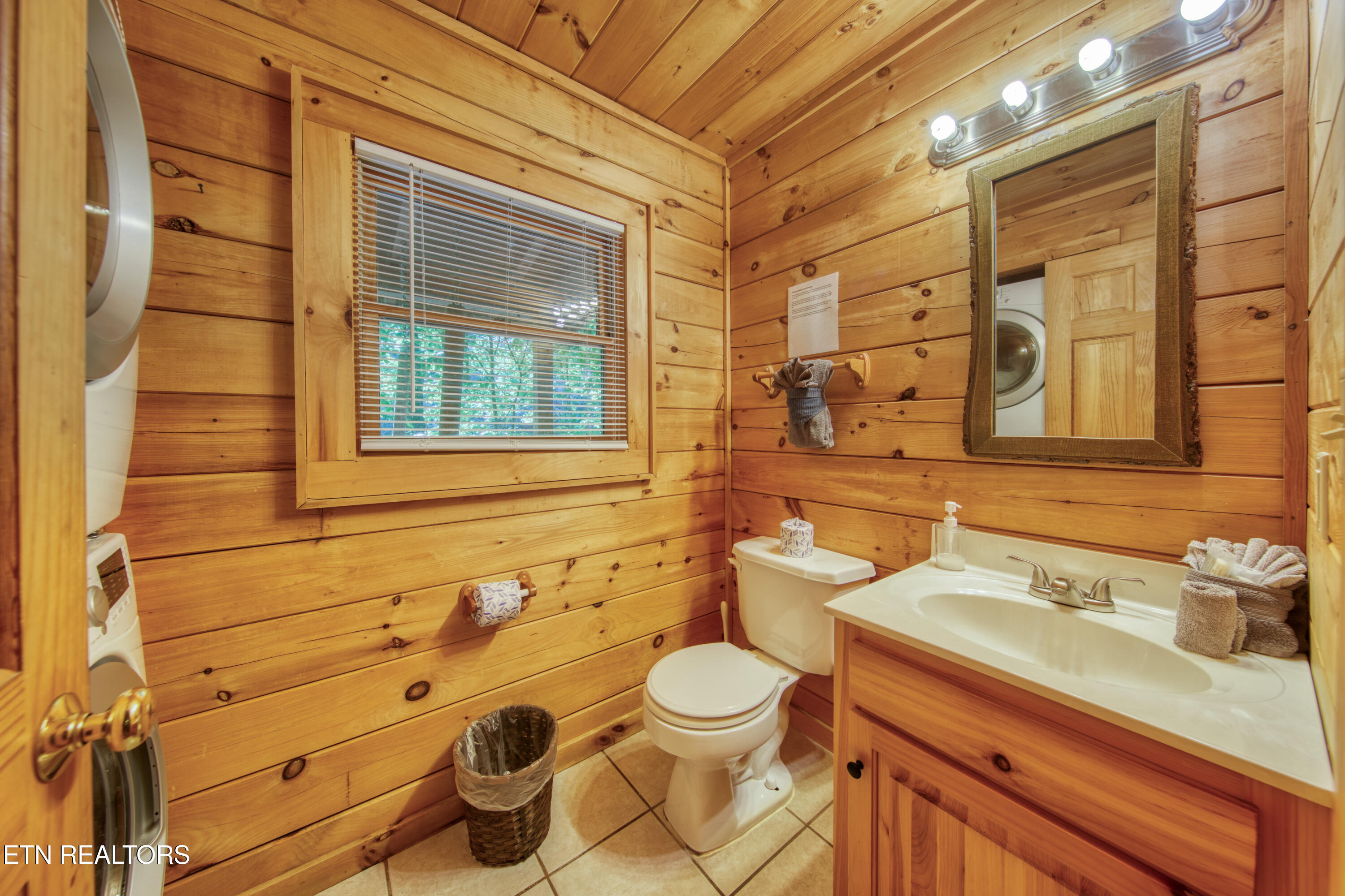 520 Ogle Drive Pigeon Forge TN 37863