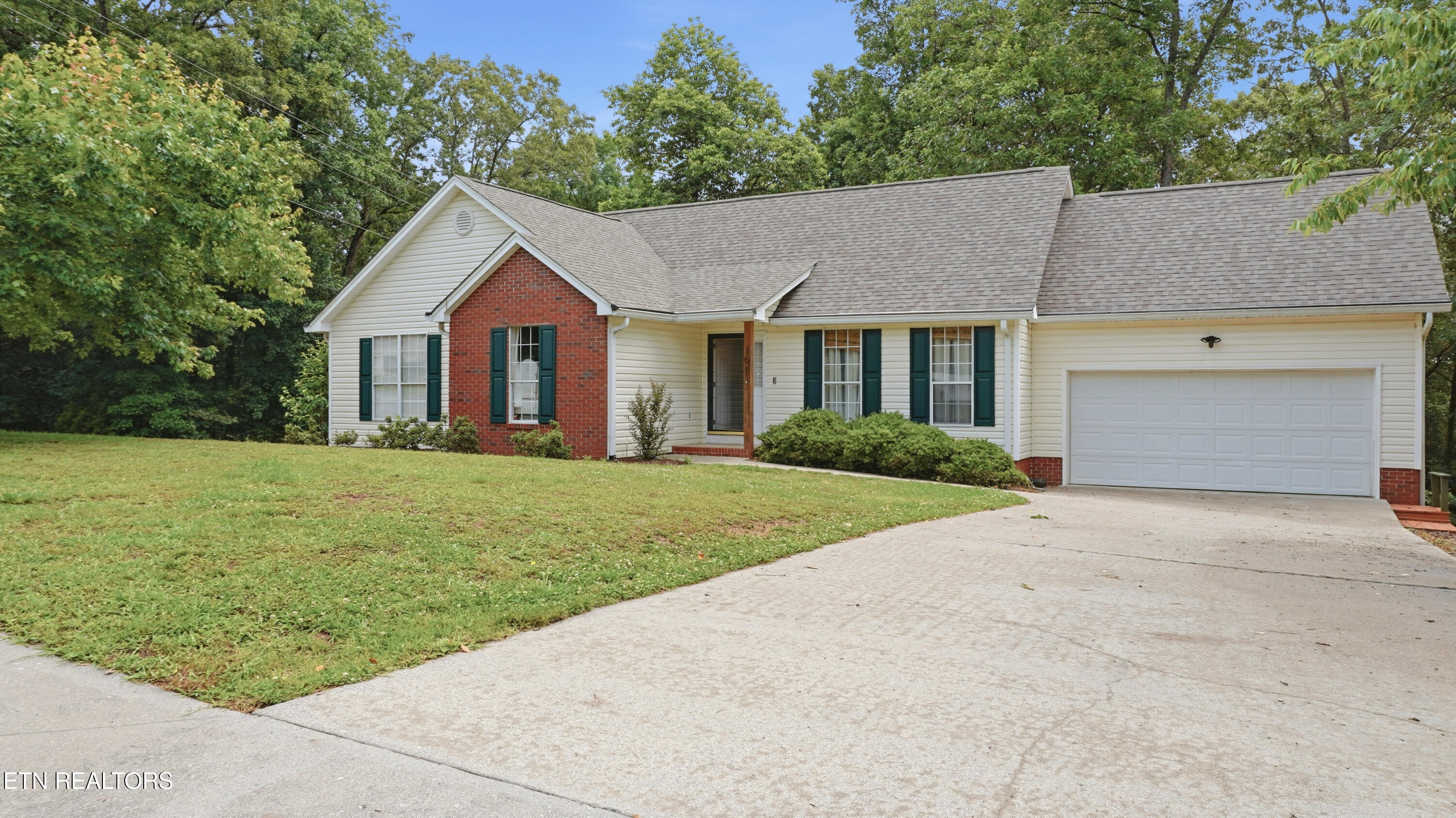 101 Golden Maple Trail Charleston TN 37310