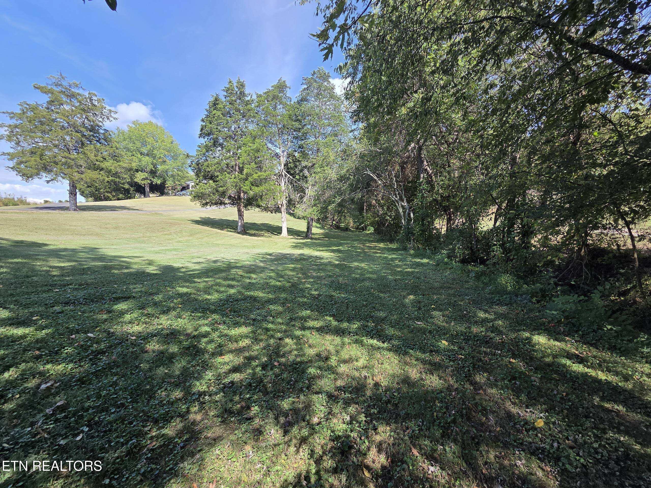 572 Mountain Road Clinton TN 37716
