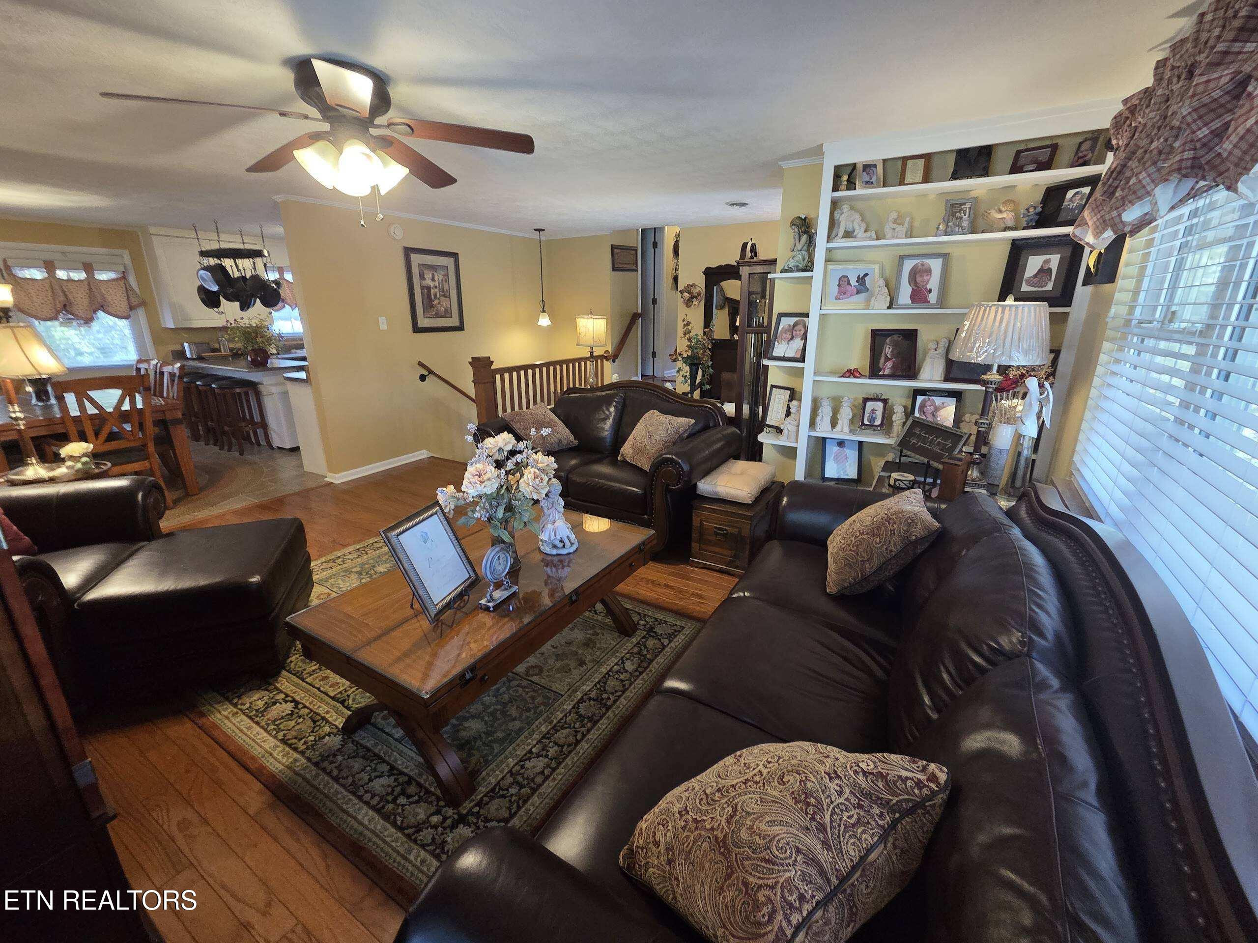 572 Mountain Road Clinton TN 37716