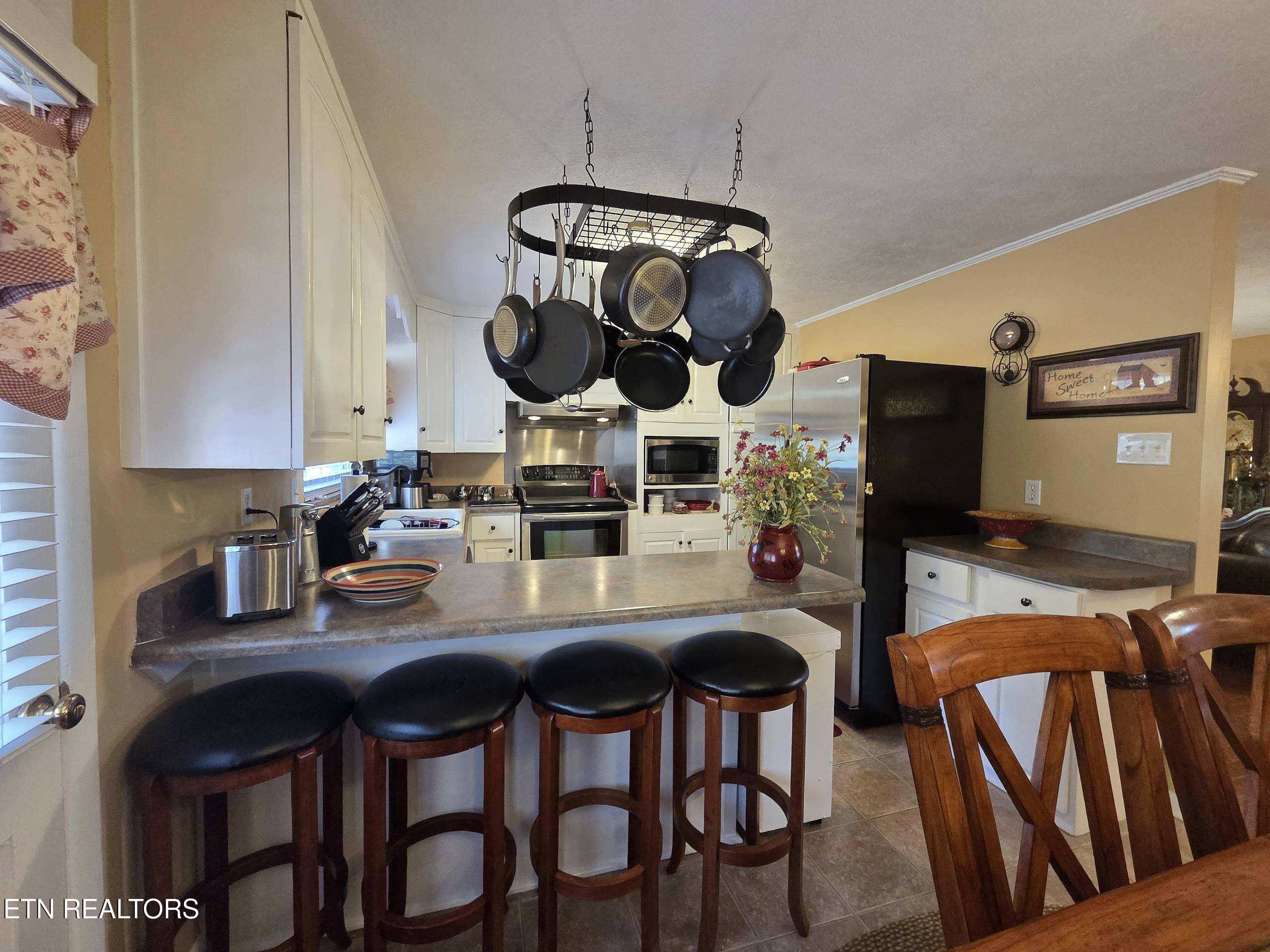 572 Mountain Road Clinton TN 37716