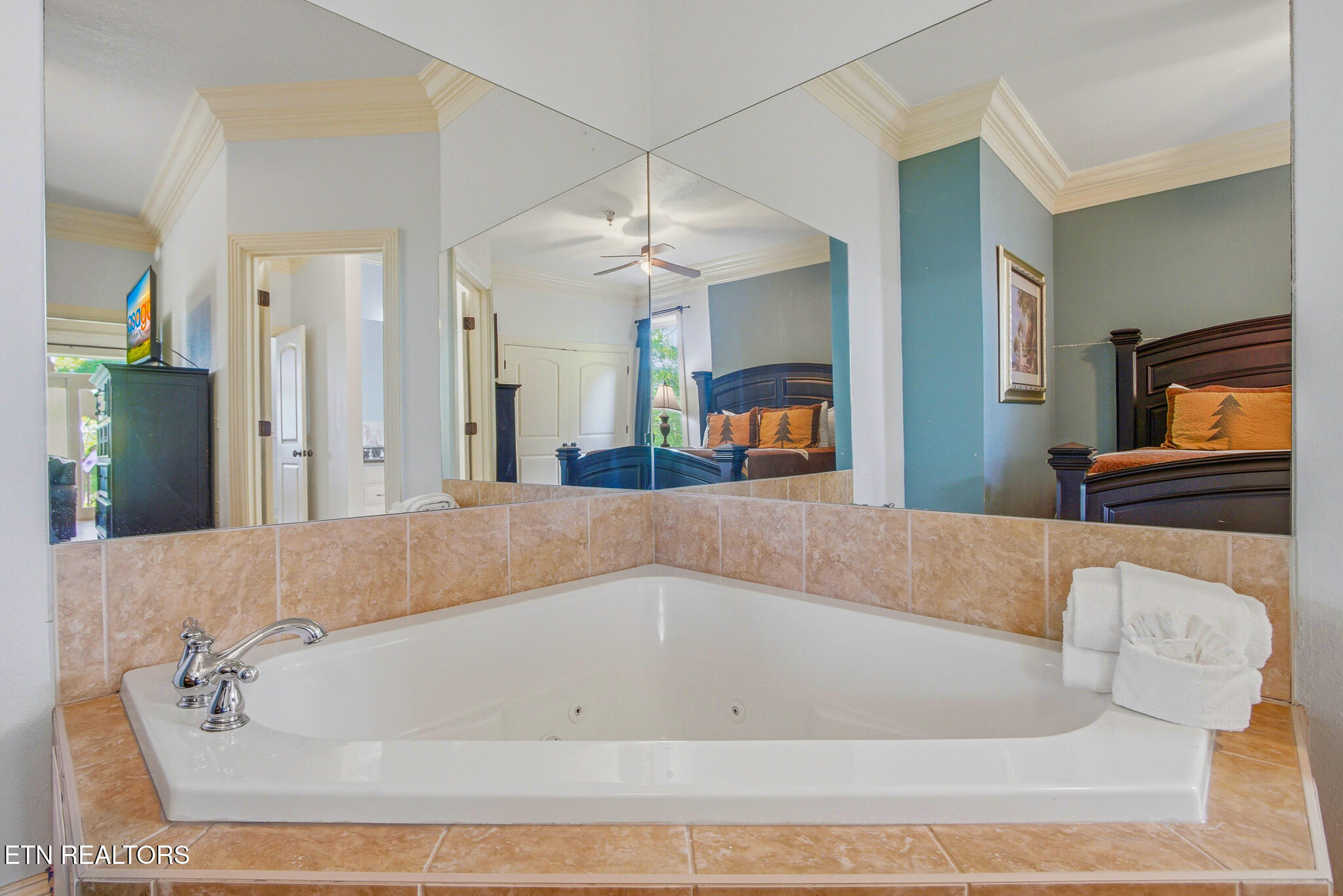 442 Big Bear Way Pigeon Forge TN 37863