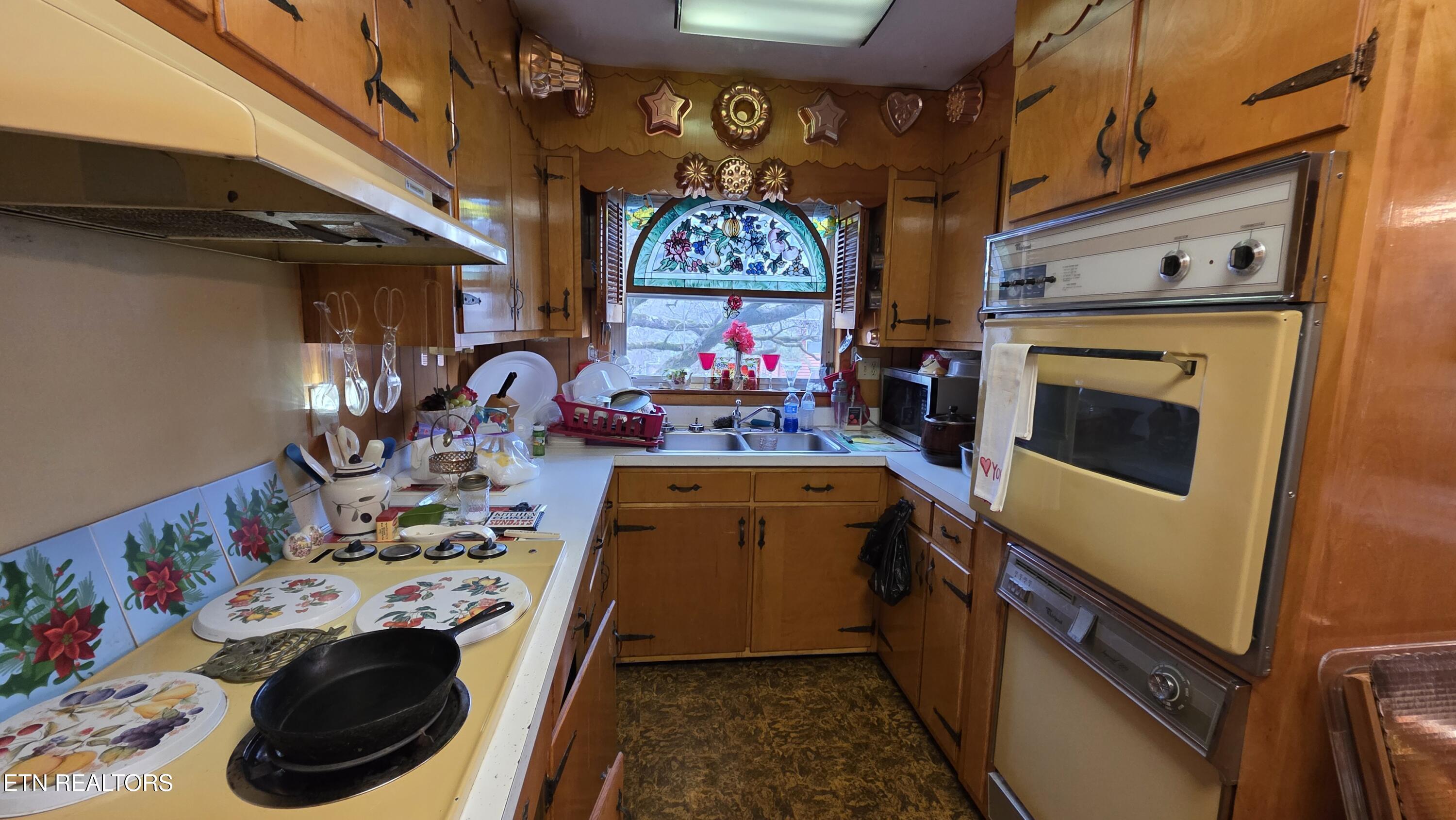 109 Thornton Road Oak Ridge TN 37830