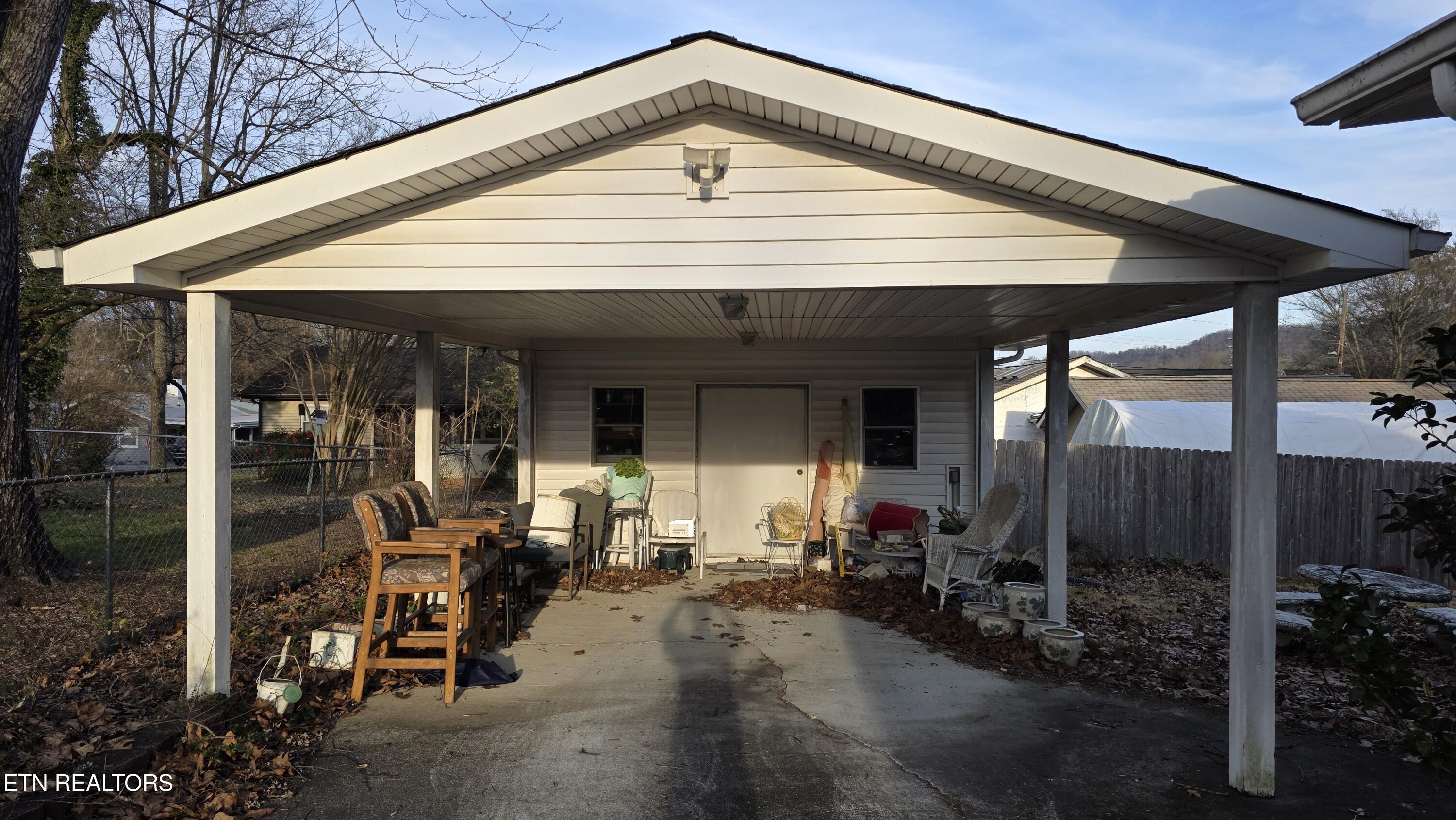 109 Thornton Road Oak Ridge TN 37830