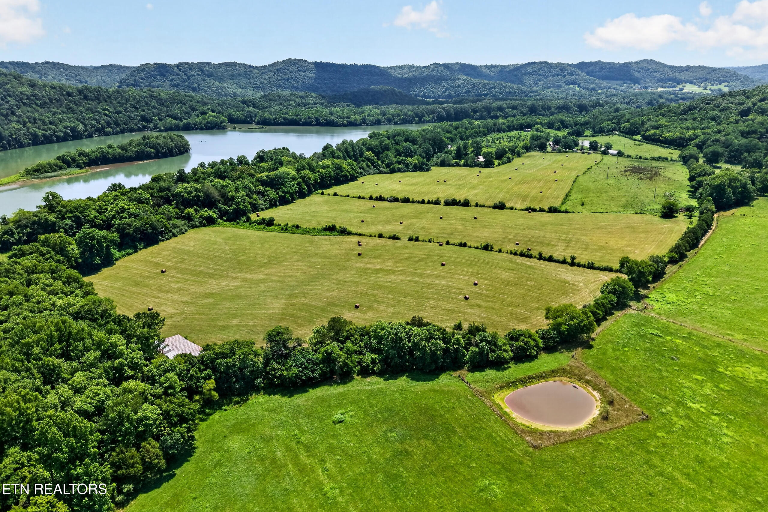 187 Edwin Smith Lane Gainesboro TN 38562