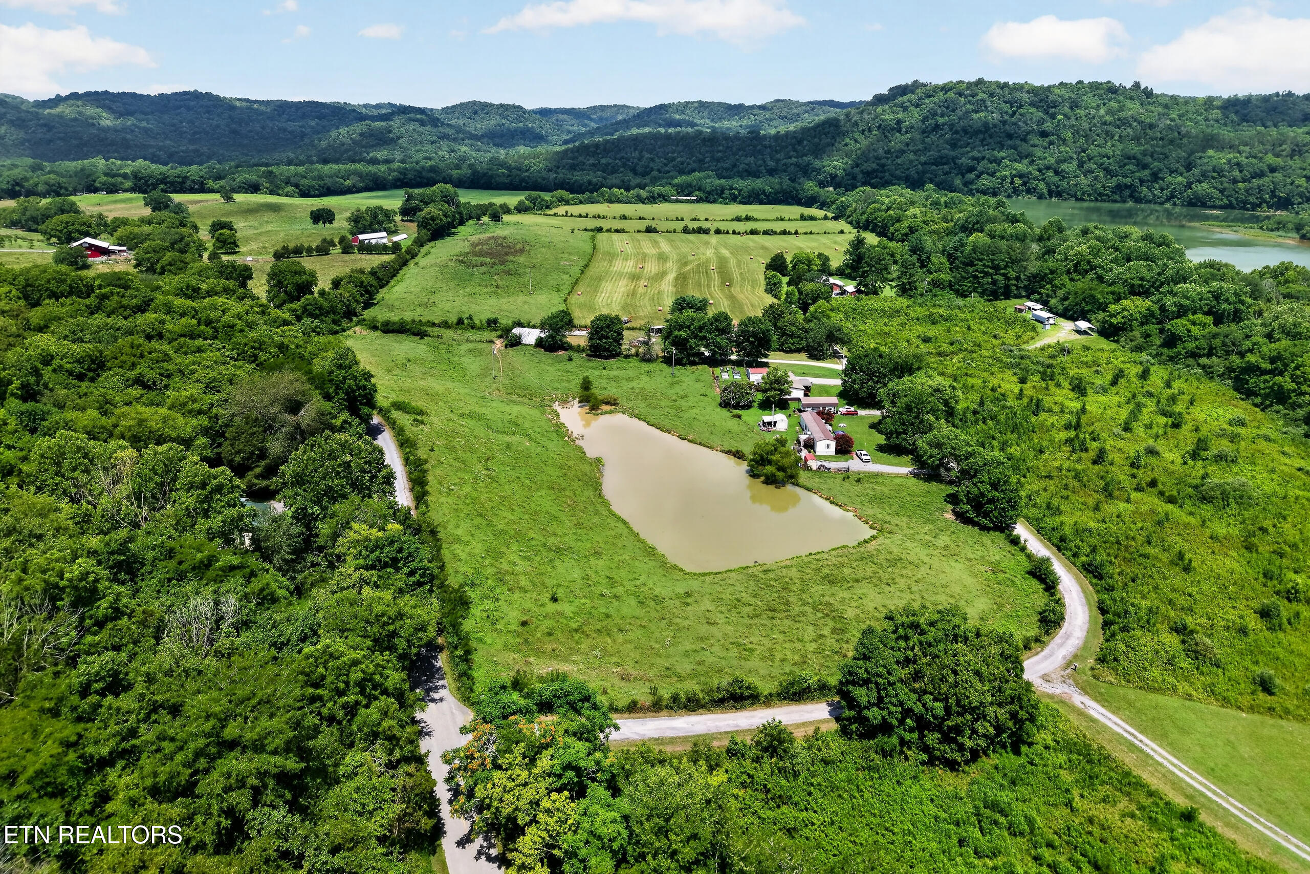 187 Edwin Smith Lane Gainesboro TN 38562