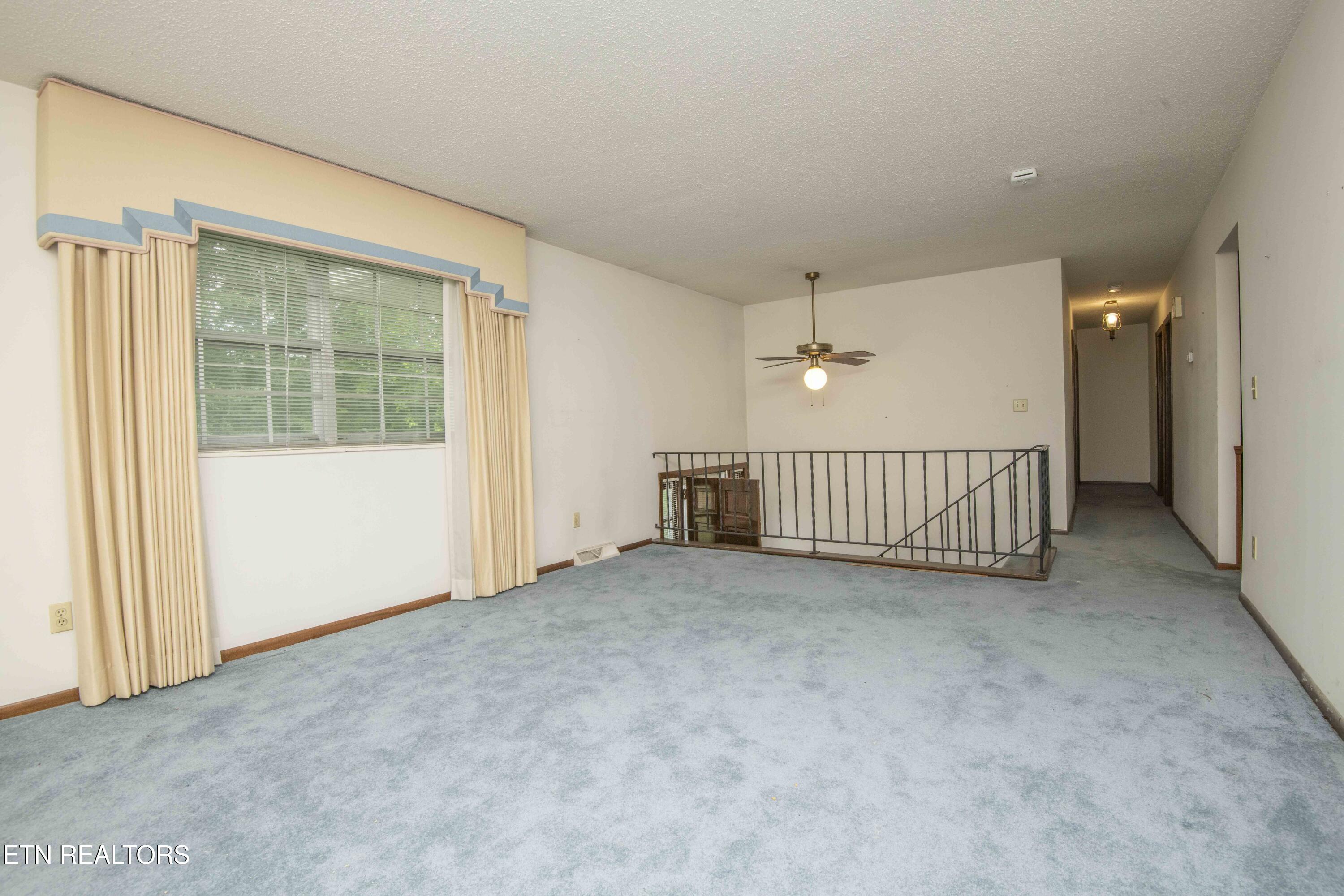 800 Foster Drive Lenoir City TN 37772