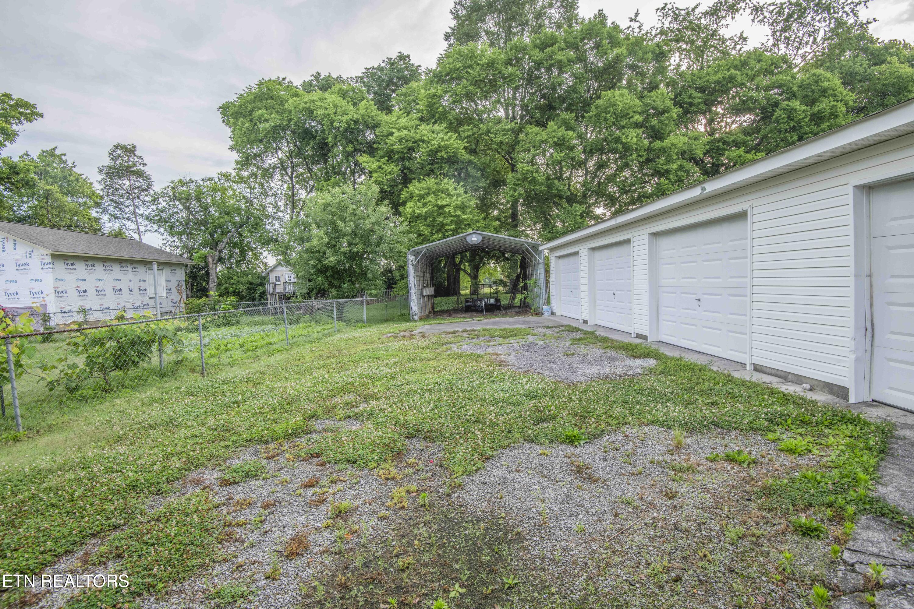 800 Foster Drive Lenoir City TN 37772