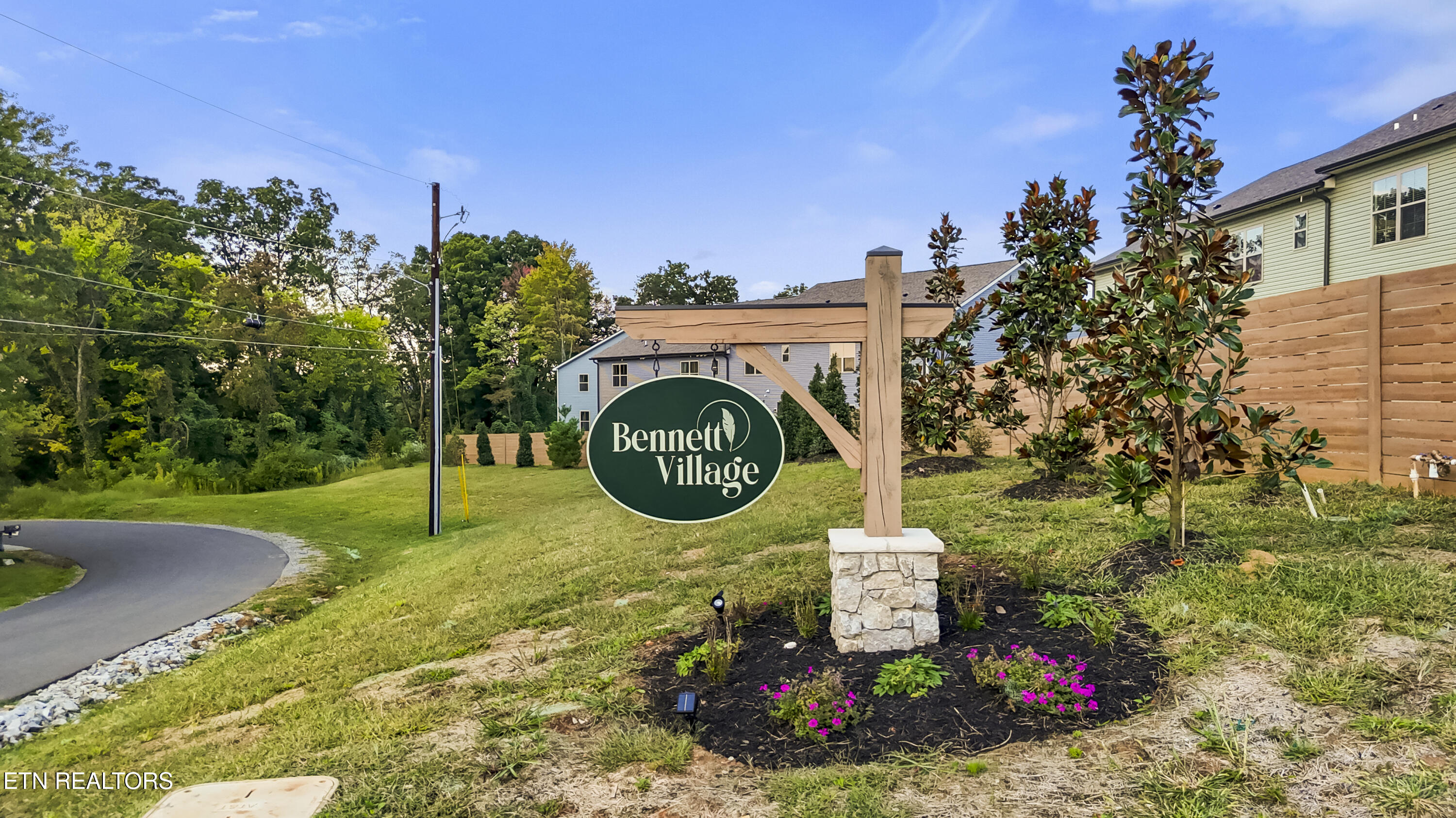 1805 Bennett Village Drive Maryville TN 37804