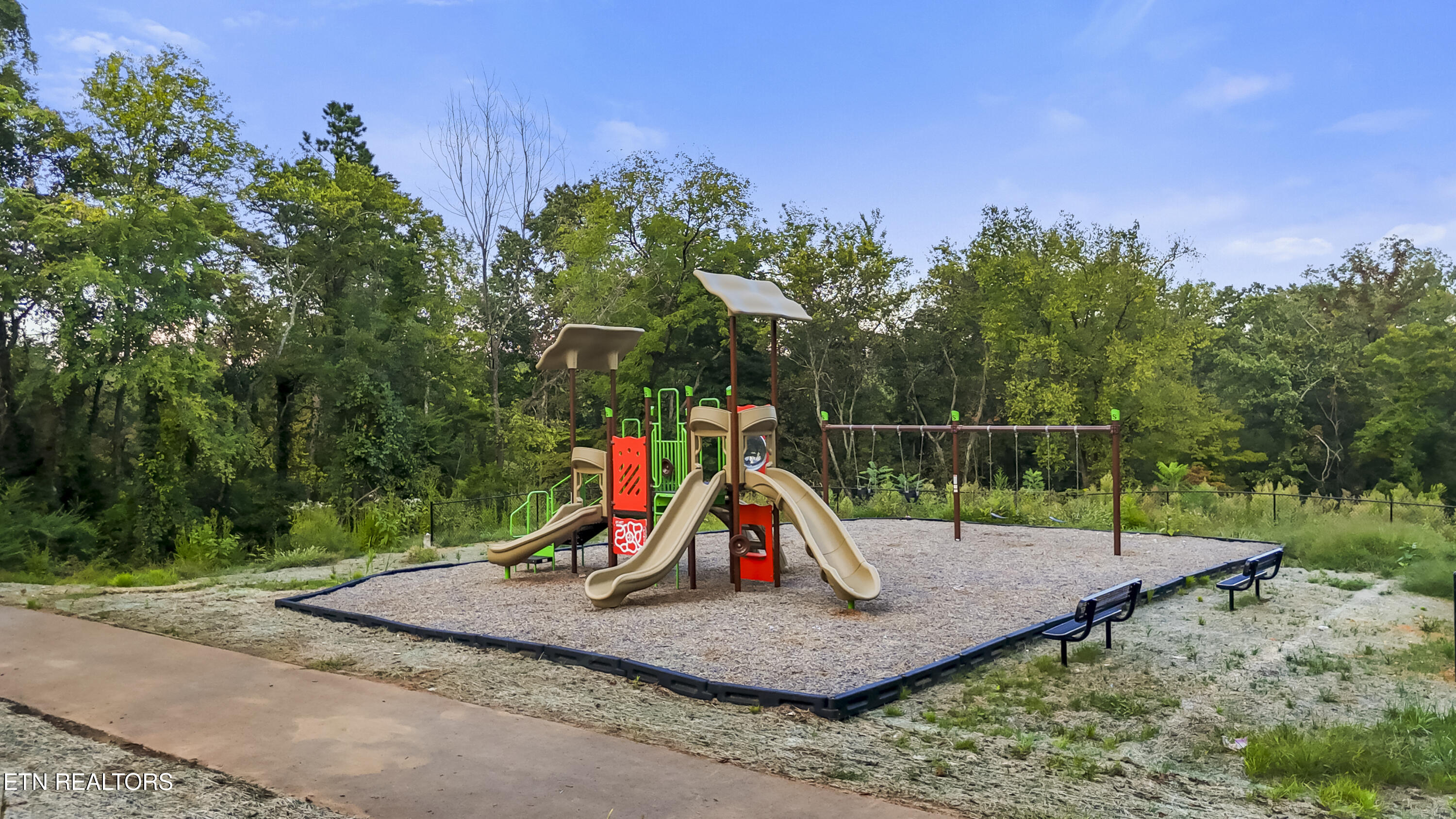 1805 Bennett Village Drive Maryville TN 37804