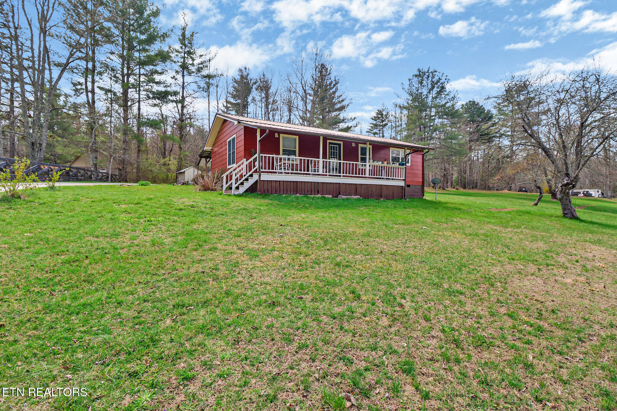 239 Doc Huling Road Robbins TN 37852