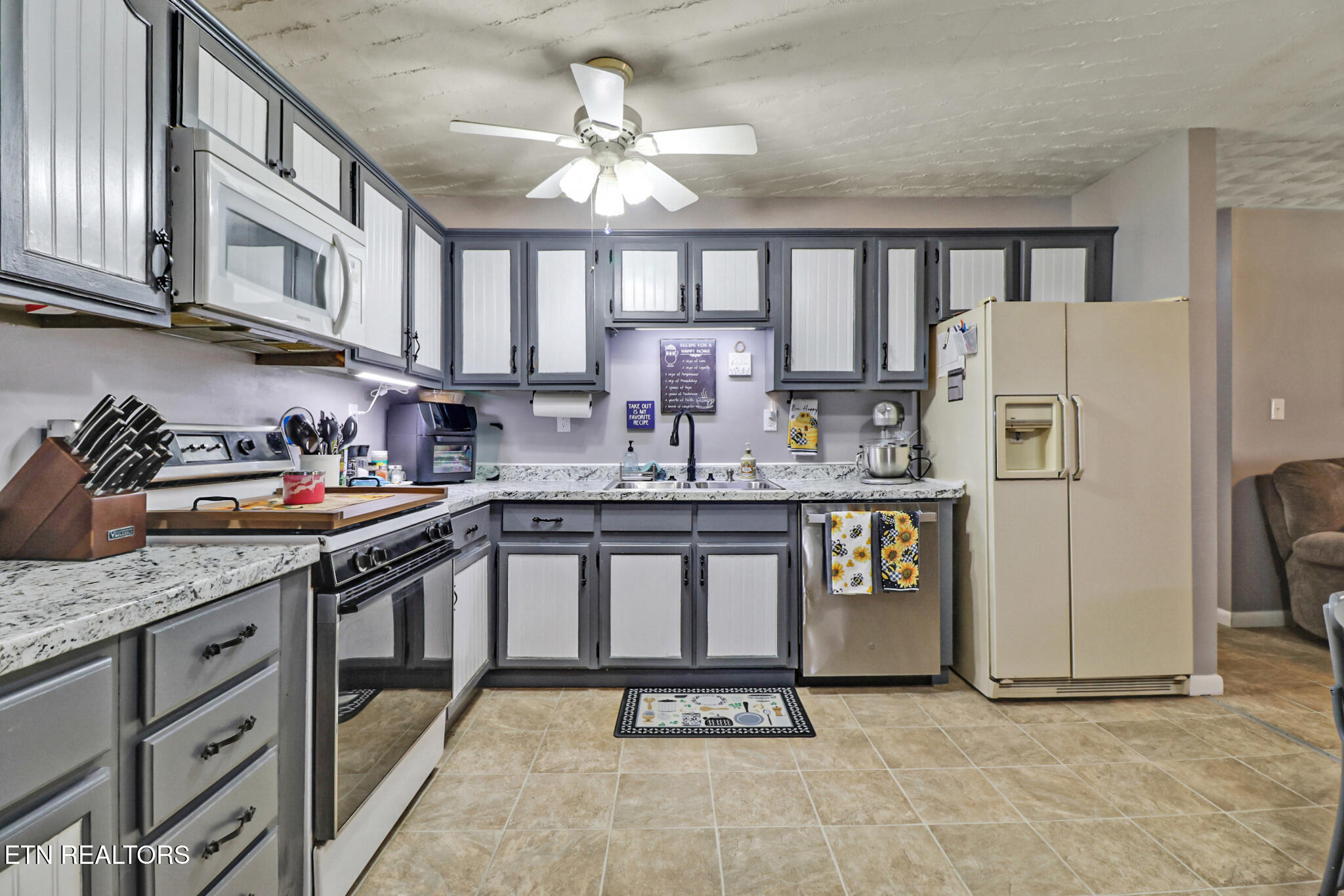 239 Doc Huling Road Robbins TN 37852