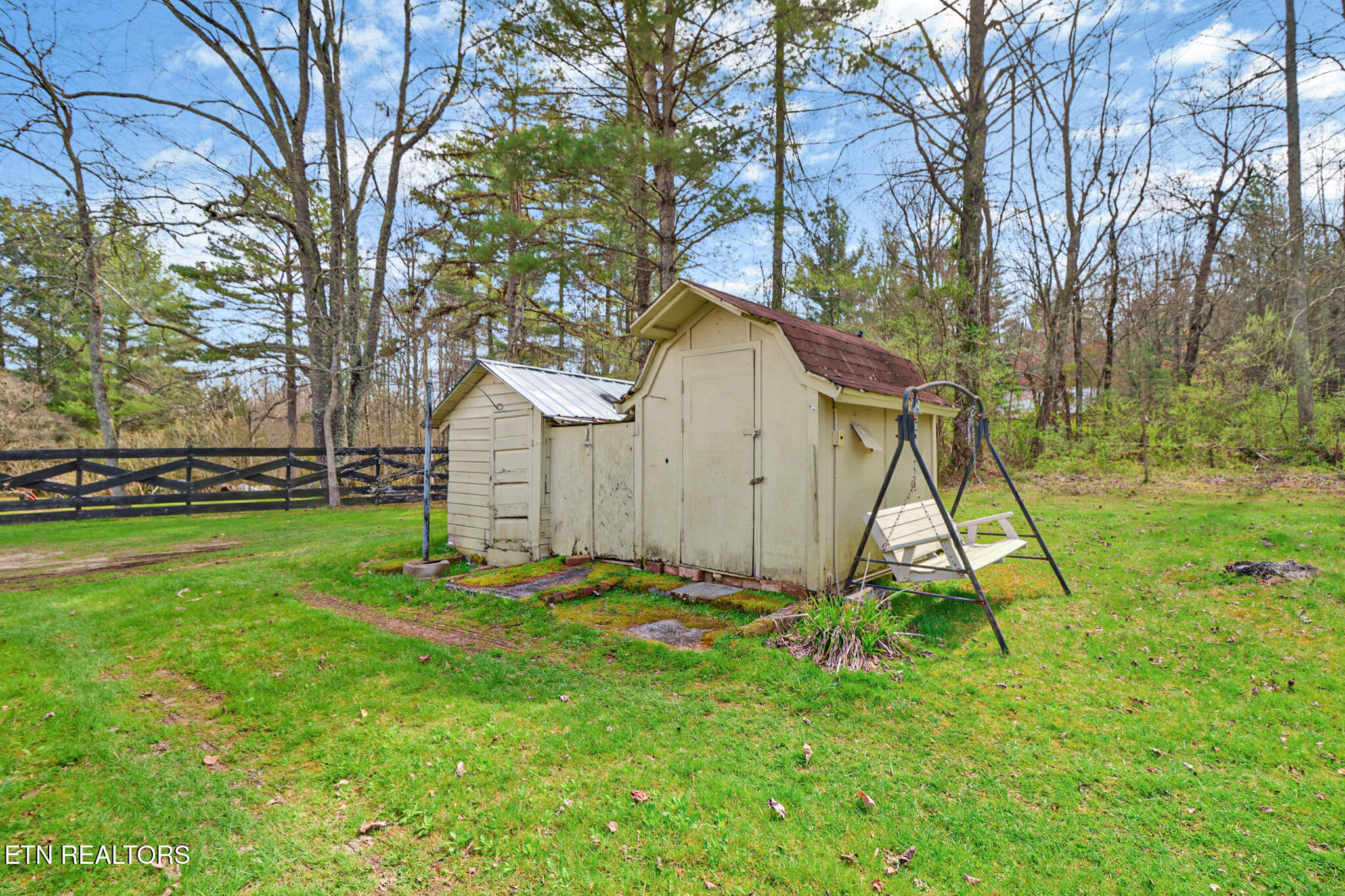 239 Doc Huling Road Robbins TN 37852
