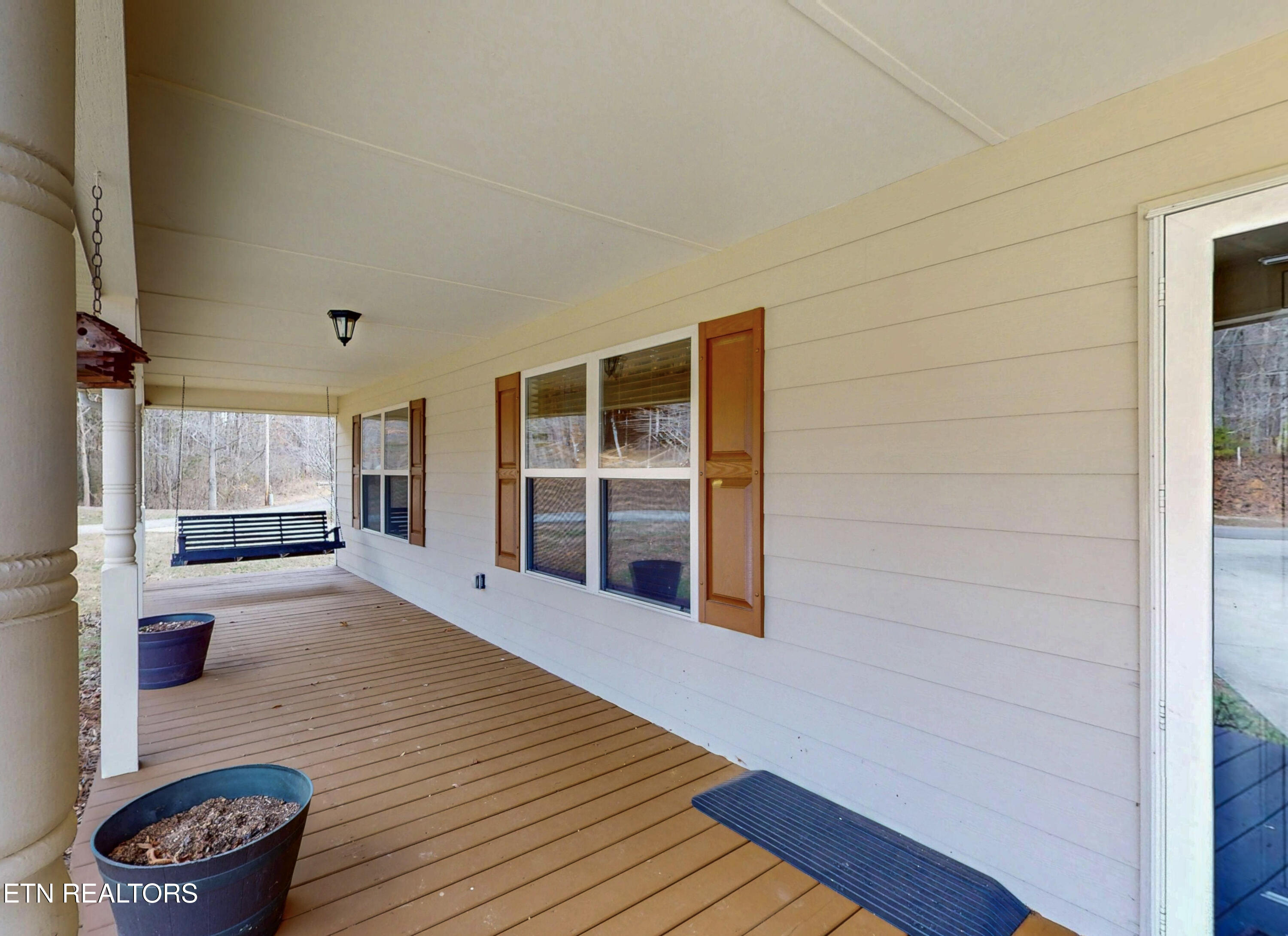 877 Laurel Lake Circle Madisonville TN 37354