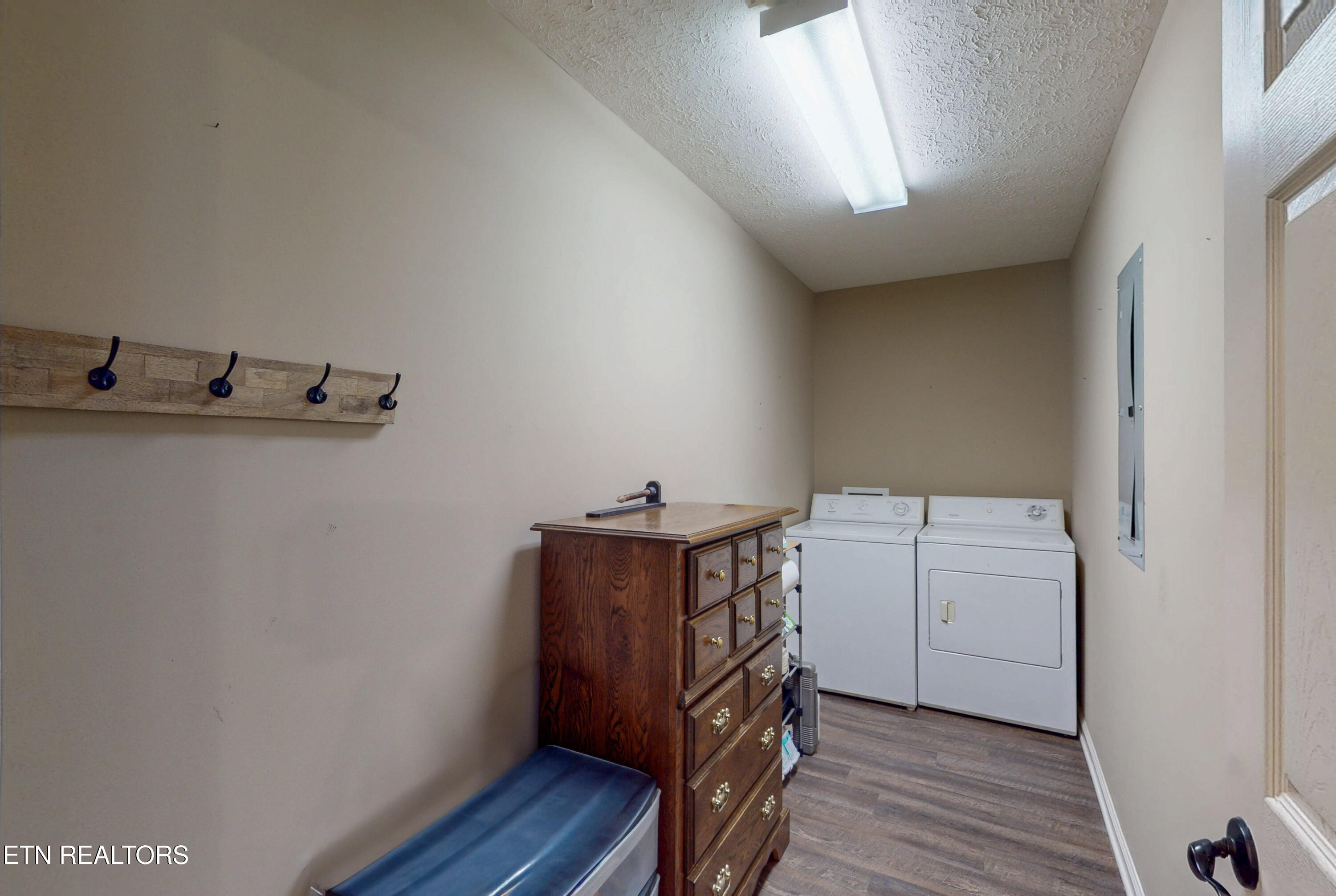 877 Laurel Lake Circle Madisonville TN 37354