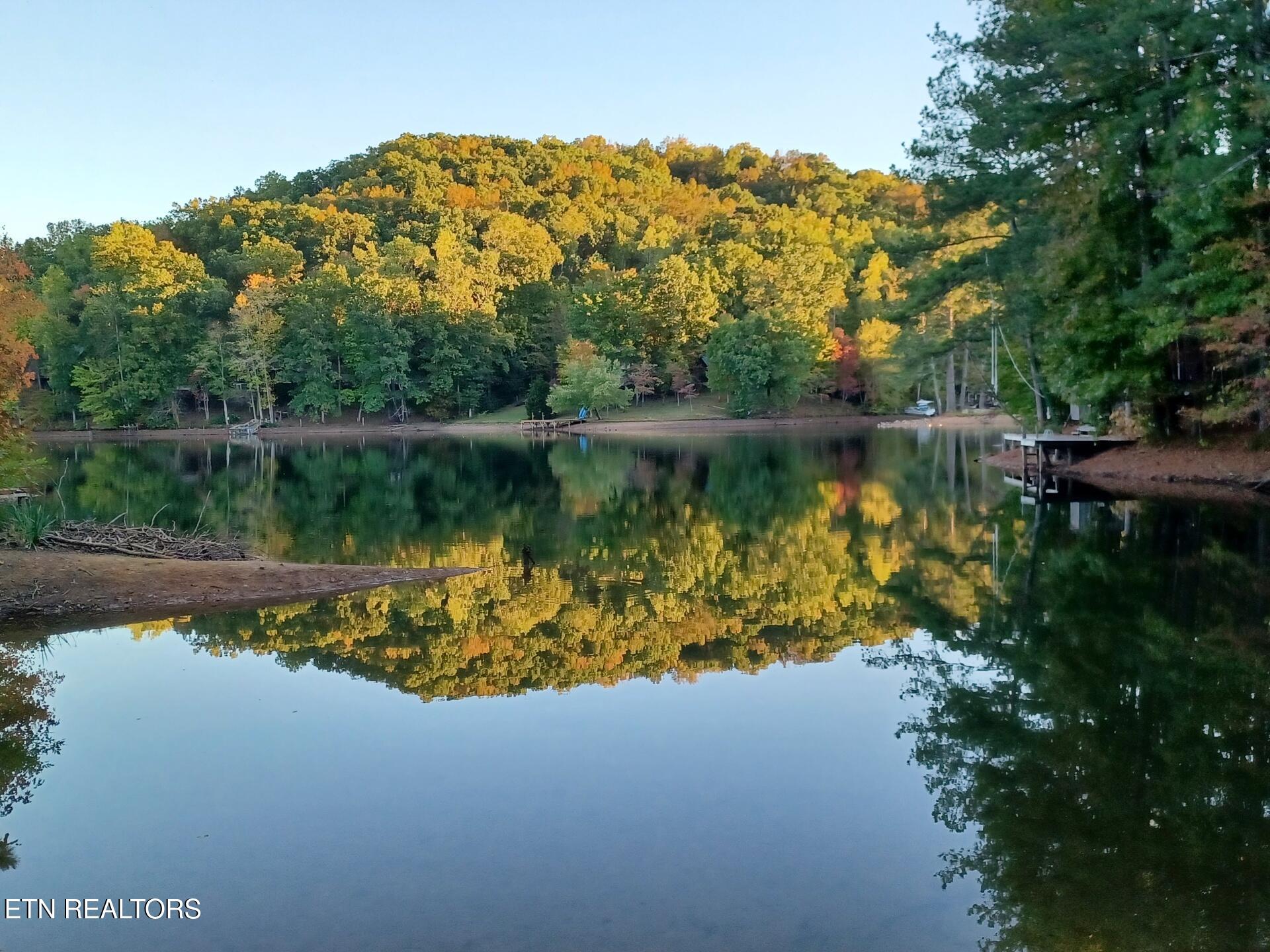 877 Laurel Lake Circle Madisonville TN 37354
