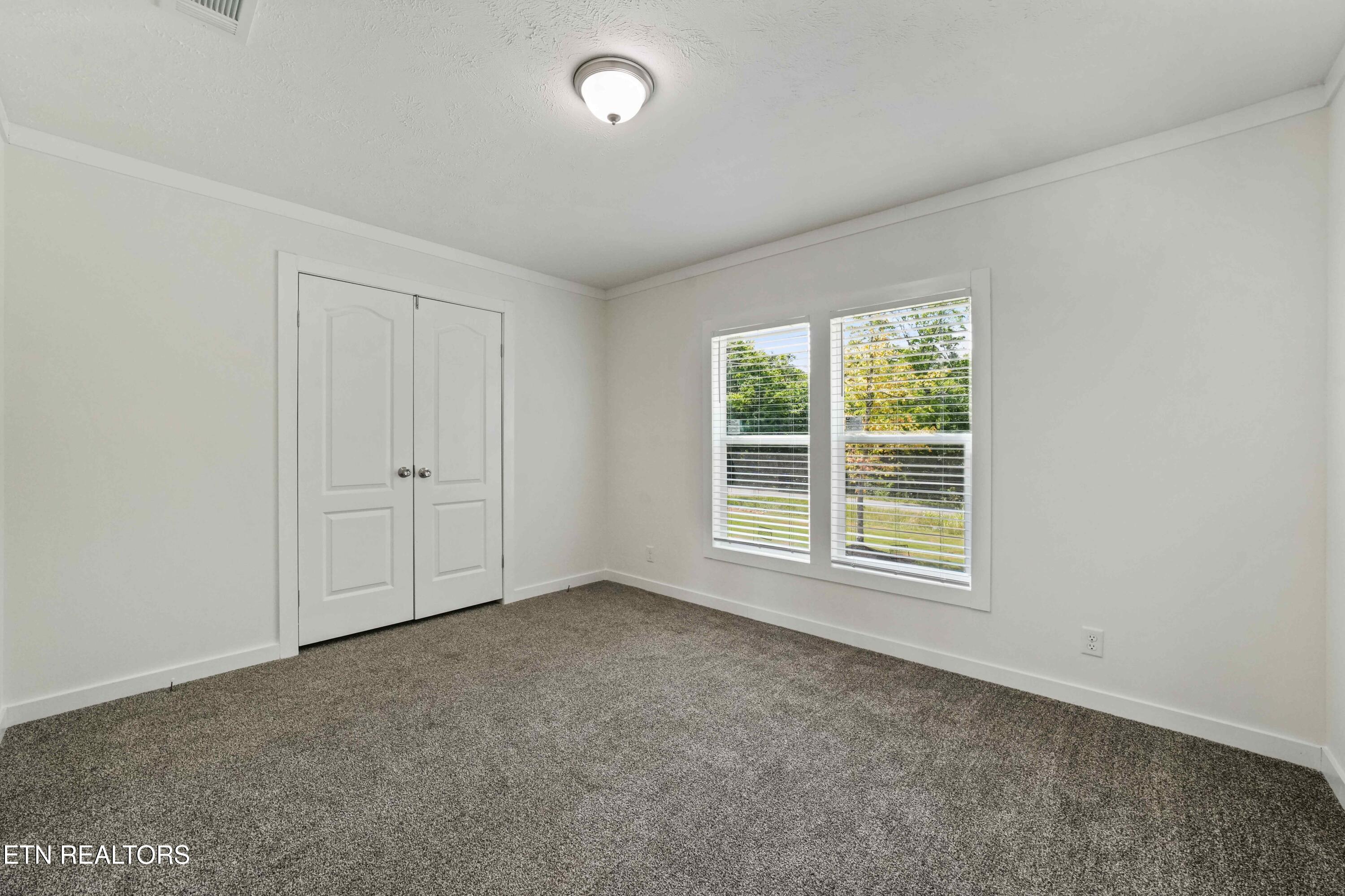 8200 Burnell Lane Knoxville TN 37920