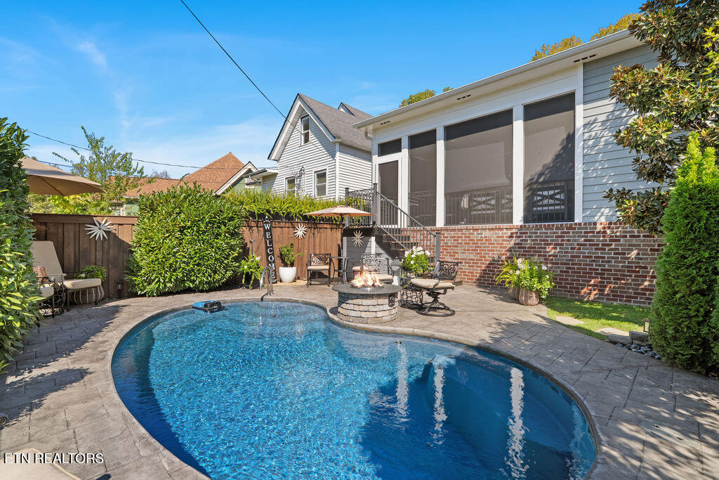 817 Deery Street Knoxville TN 37917