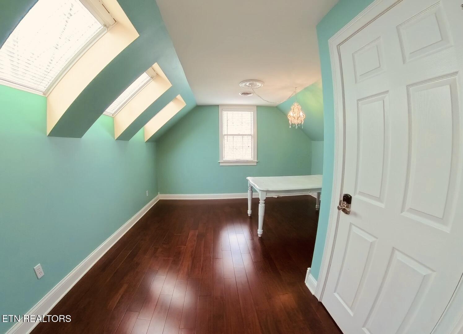6908 Tallywood Circle Knoxville TN 37918