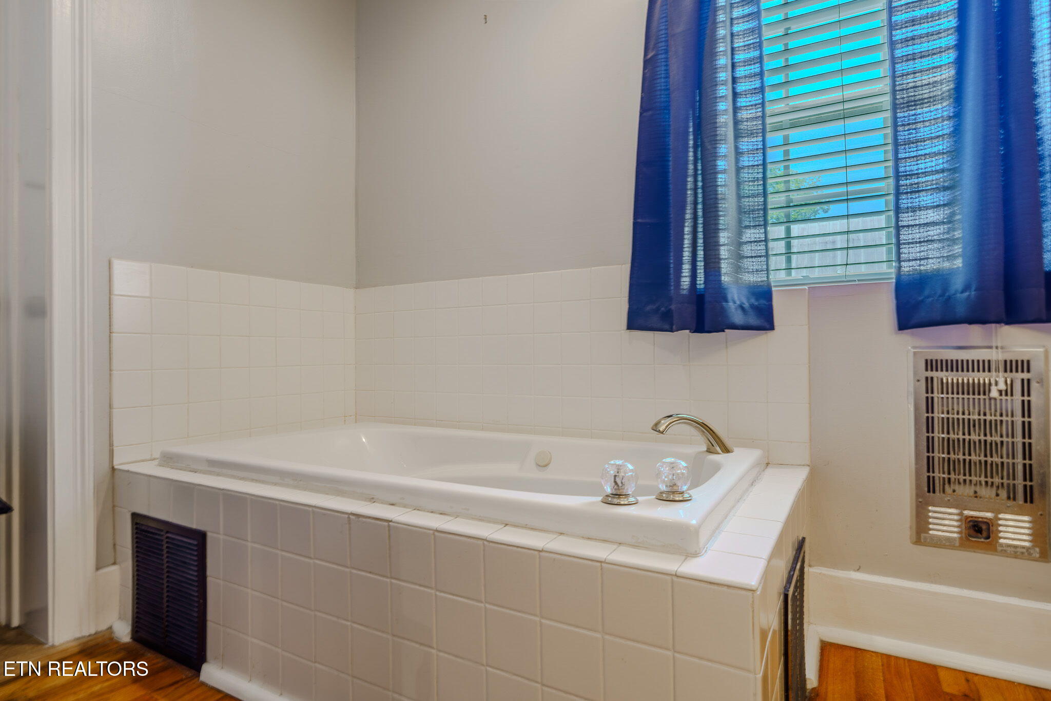 526 Belle Avenue Sevierville TN 37862