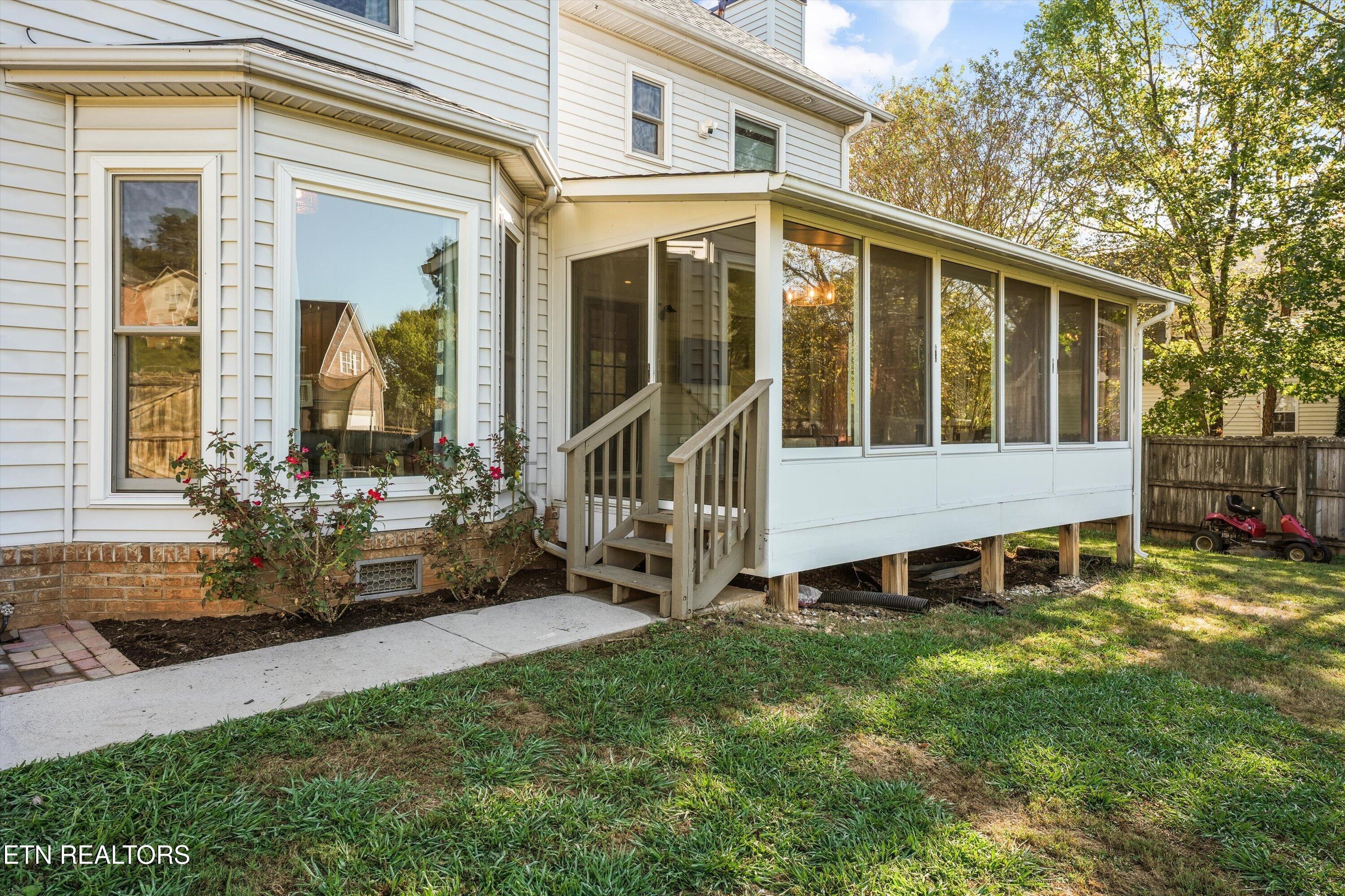 4905 Adelene Lane Knoxville TN 37918