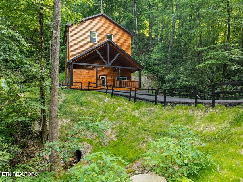 721 Heiden Drive Gatlinburg TN 37738