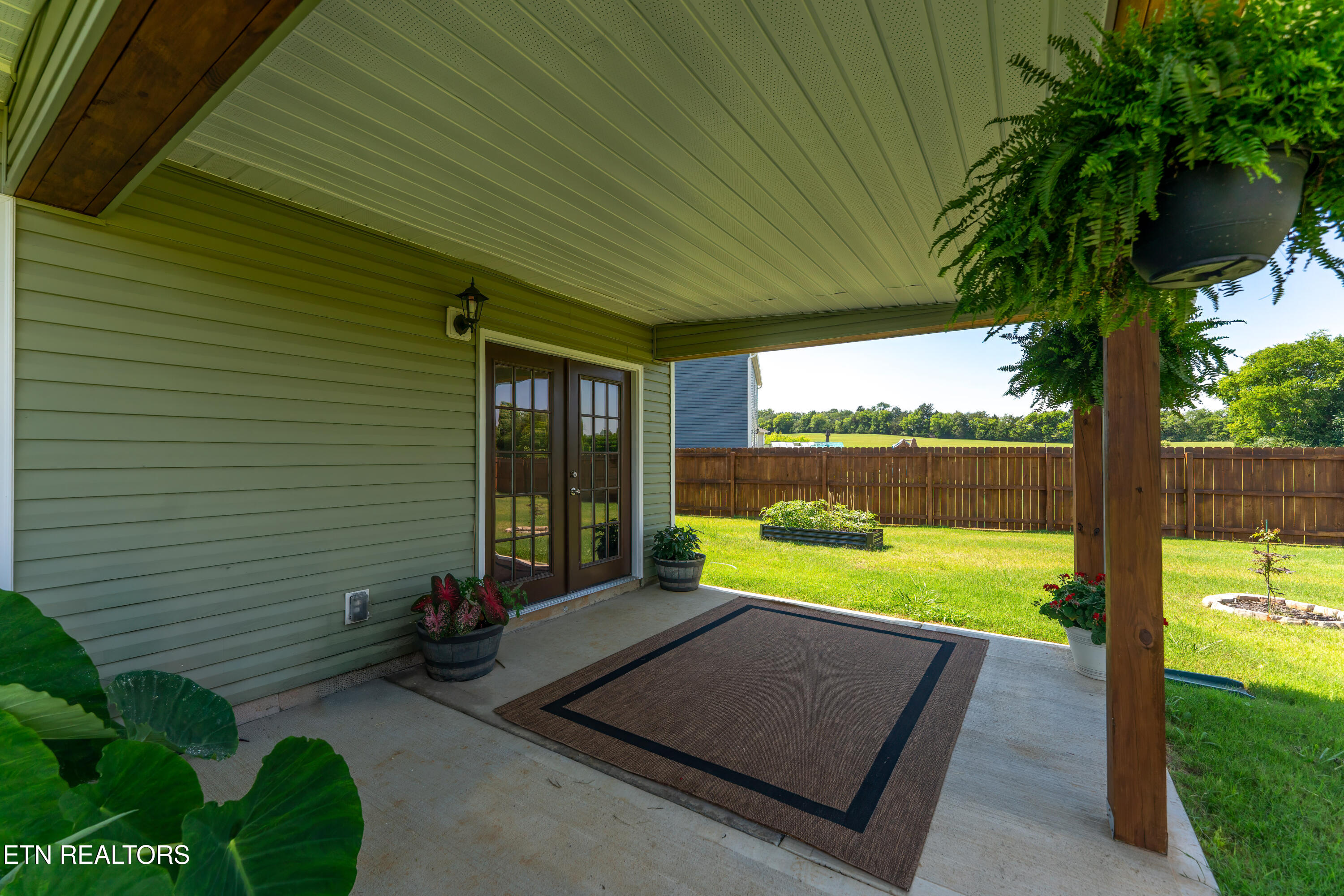 180 Crescent Circle Niota TN 37826