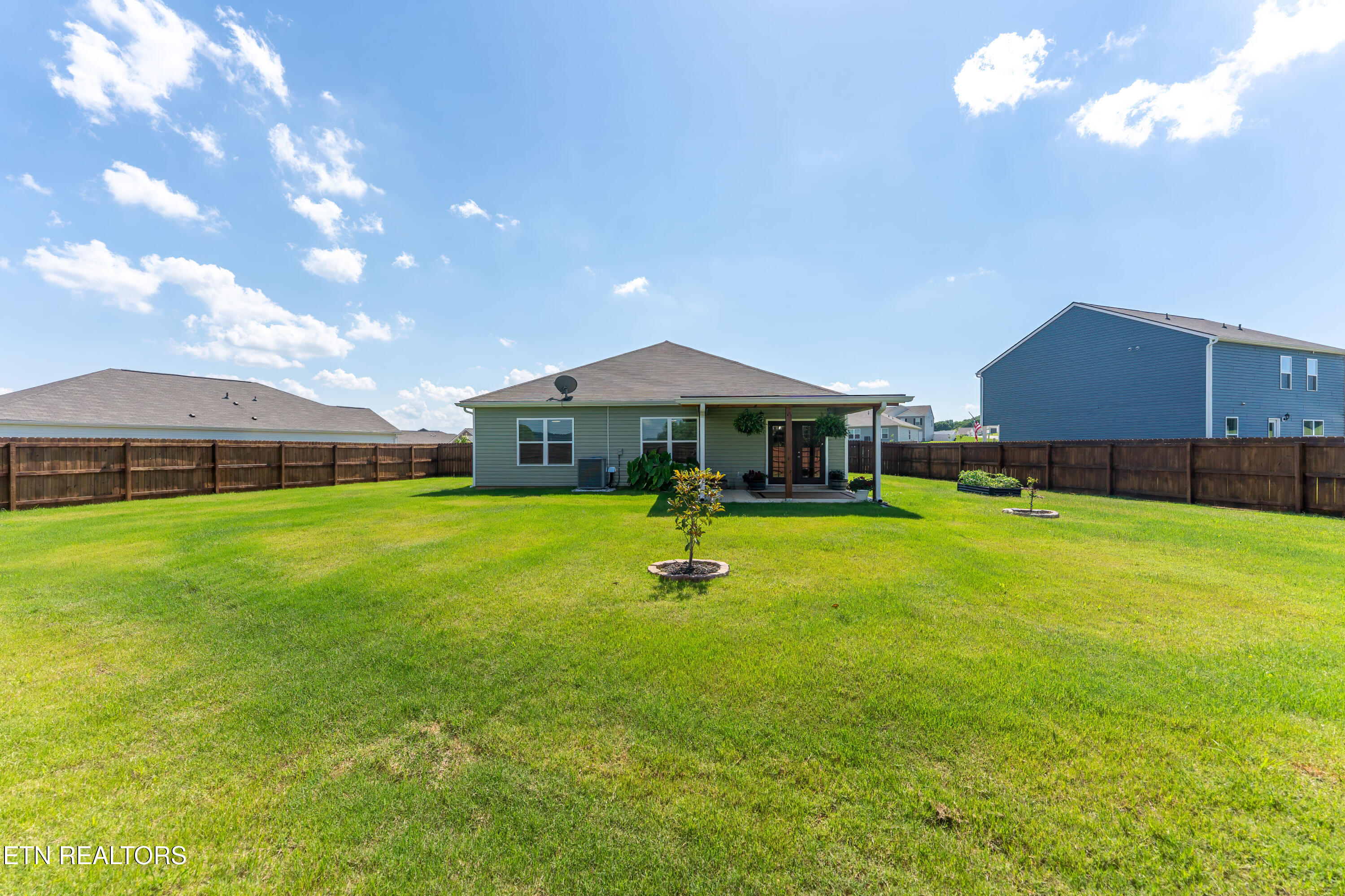 180 Crescent Circle Niota TN 37826