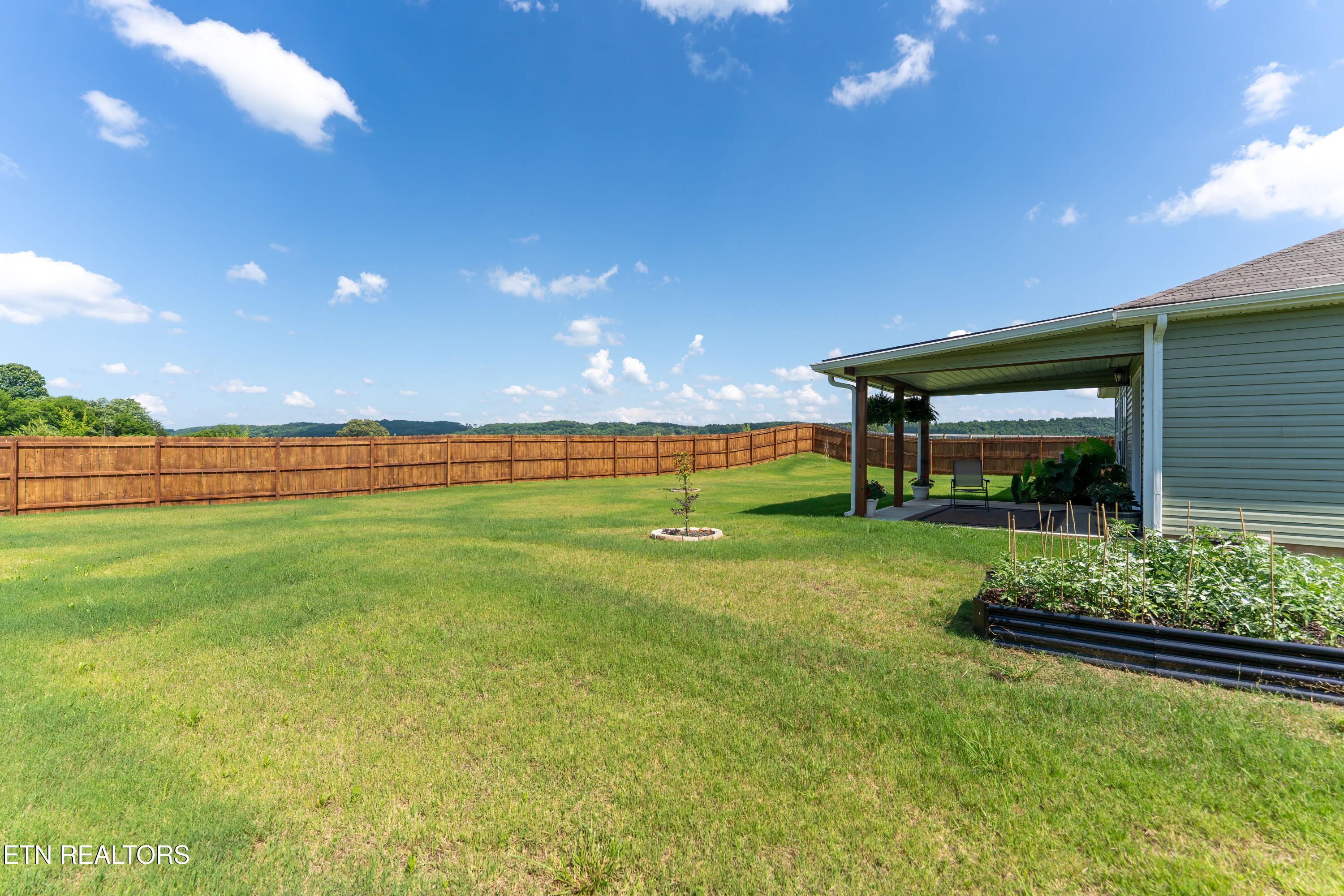 180 Crescent Circle Niota TN 37826
