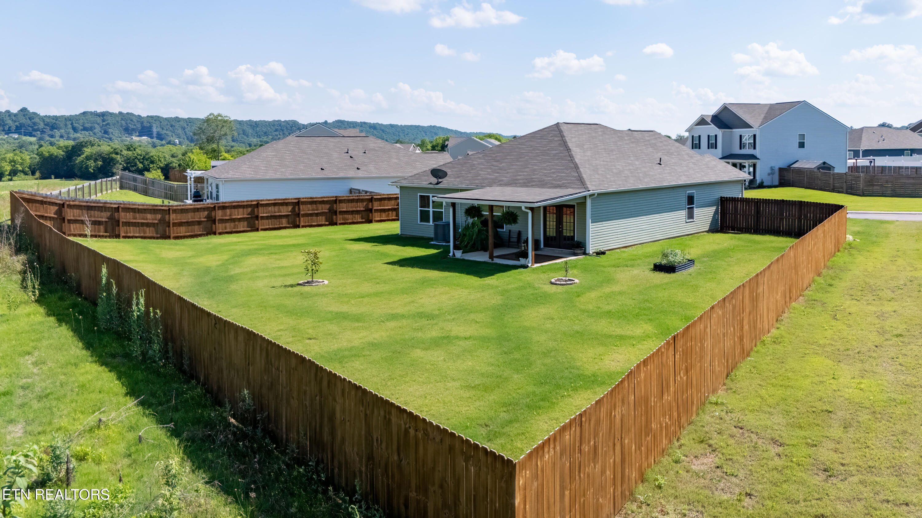 180 Crescent Circle Niota TN 37826