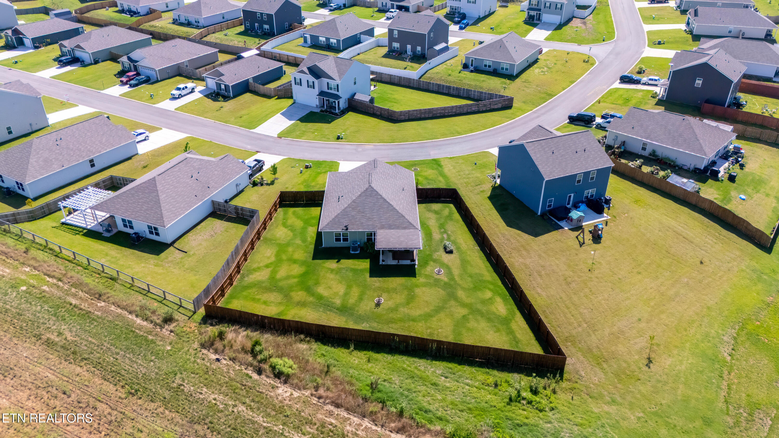 180 Crescent Circle Niota TN 37826