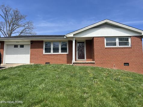 936 Delrose Drive Kingsport TN 37660