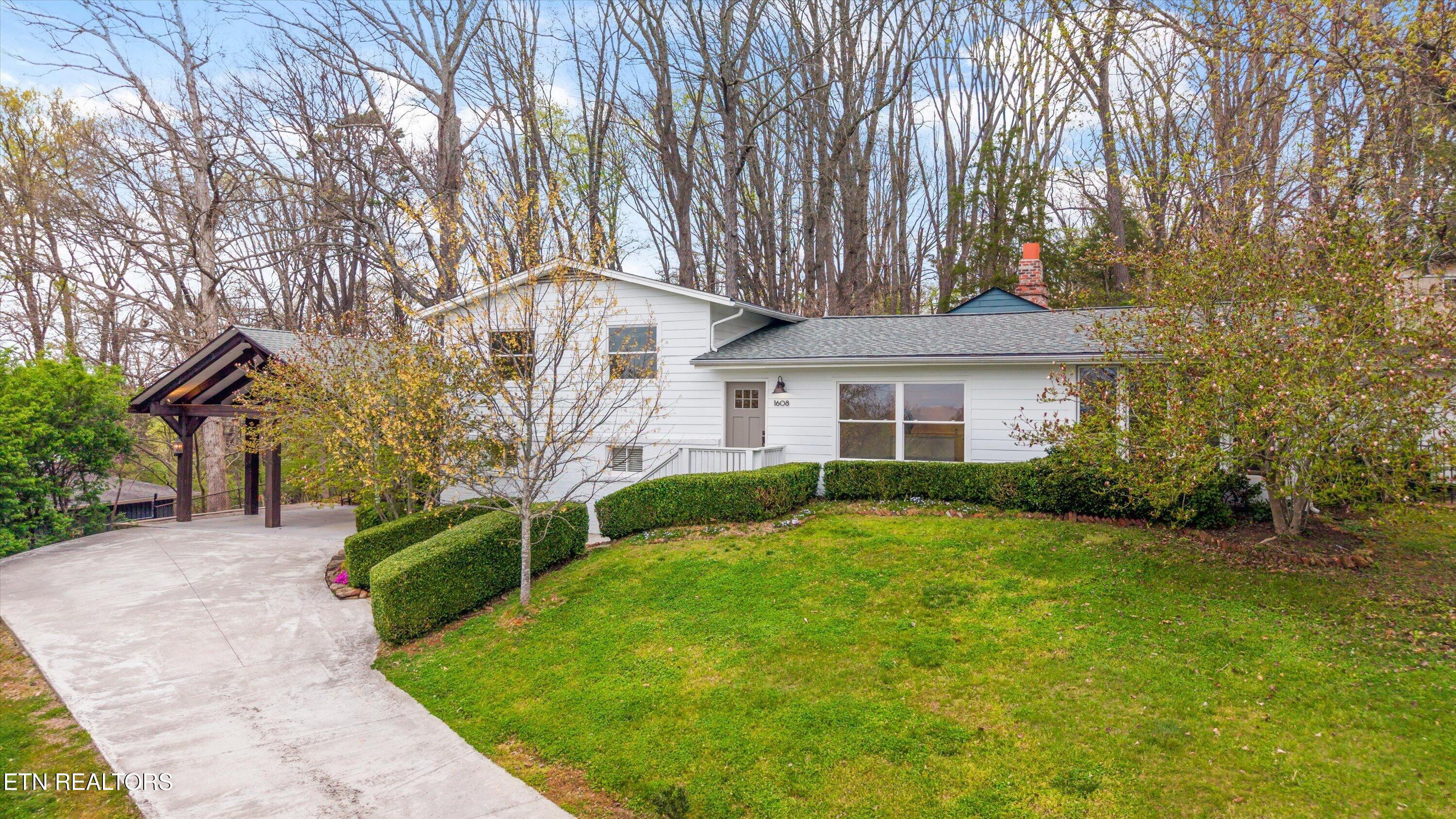 1608 Buckeye Road Knoxville TN 37919