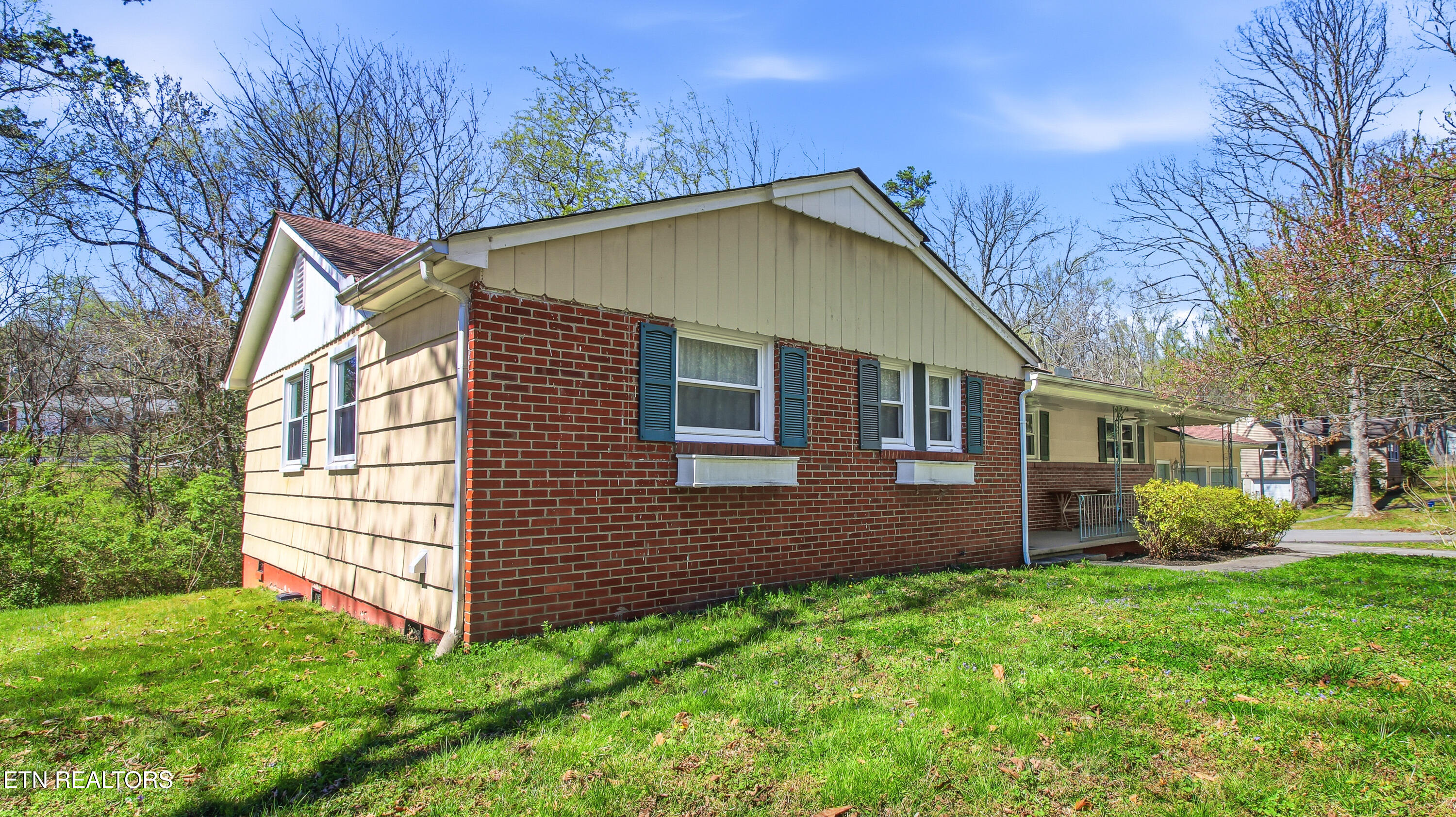 4721 W Sunset Road Knoxville TN 37914