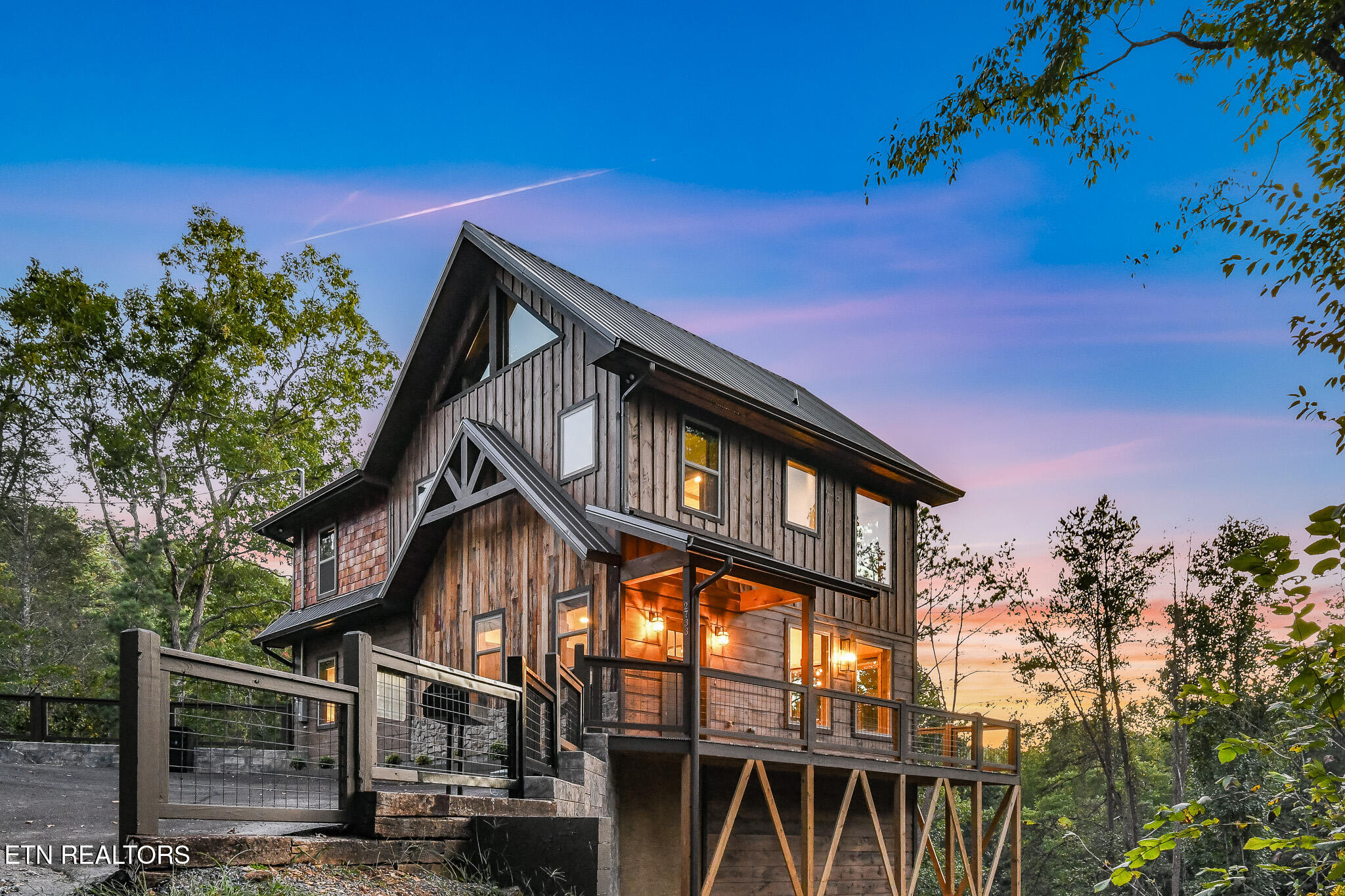 2733 Dogwood Loop Drive Sevierville TN 37876