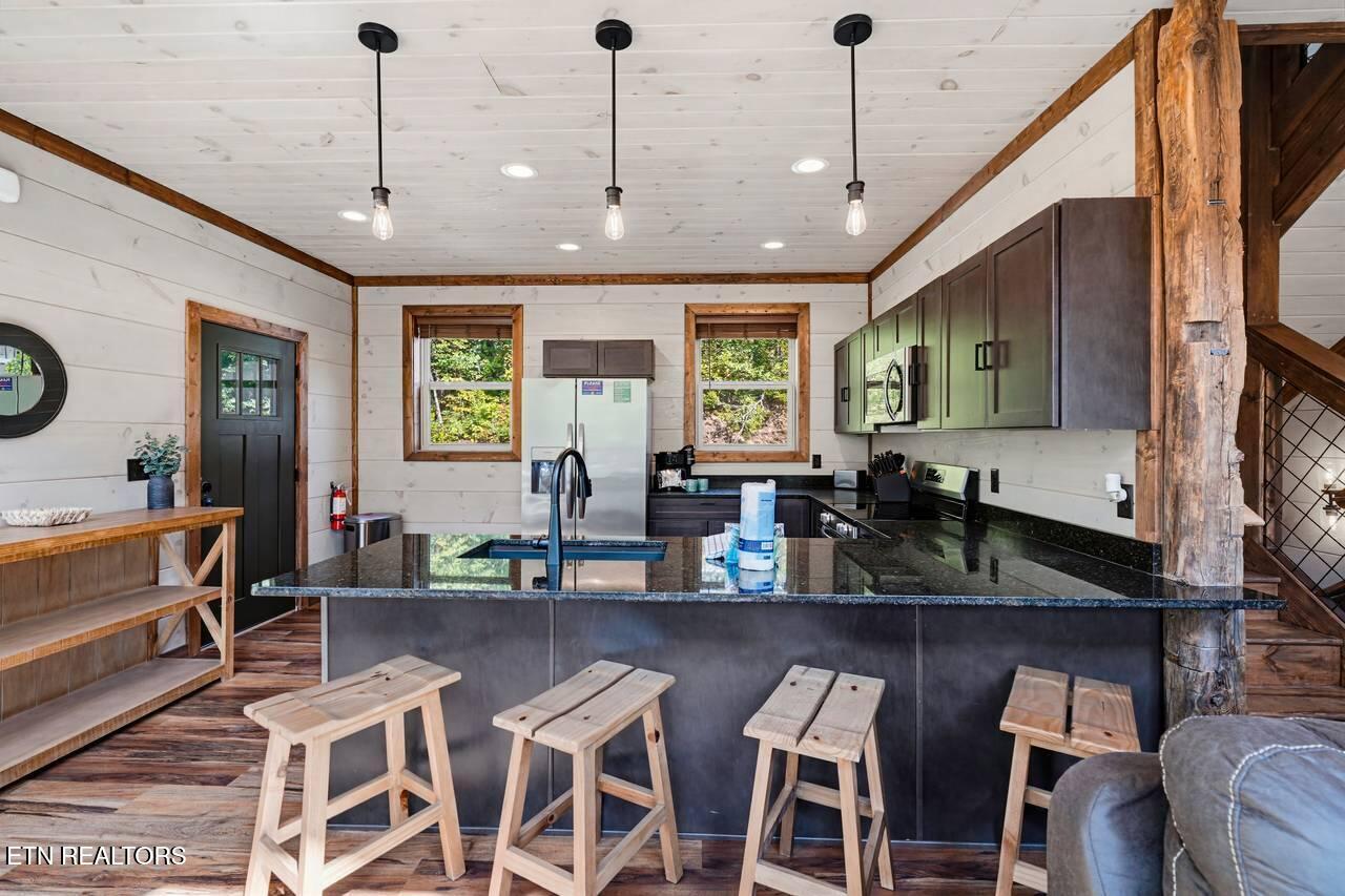 2733 Dogwood Loop Drive Sevierville TN 37876