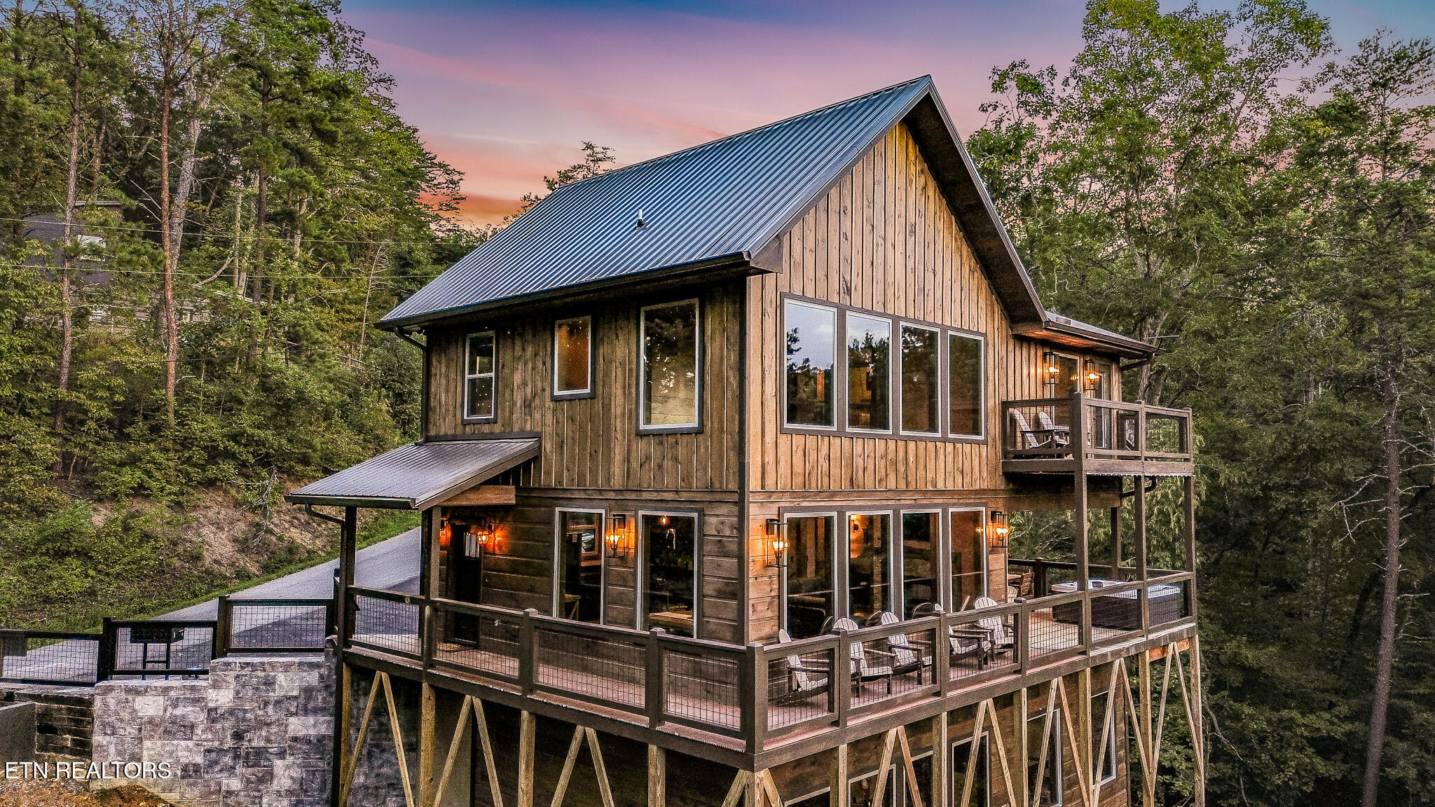 2733 Dogwood Loop Drive Sevierville TN 37876