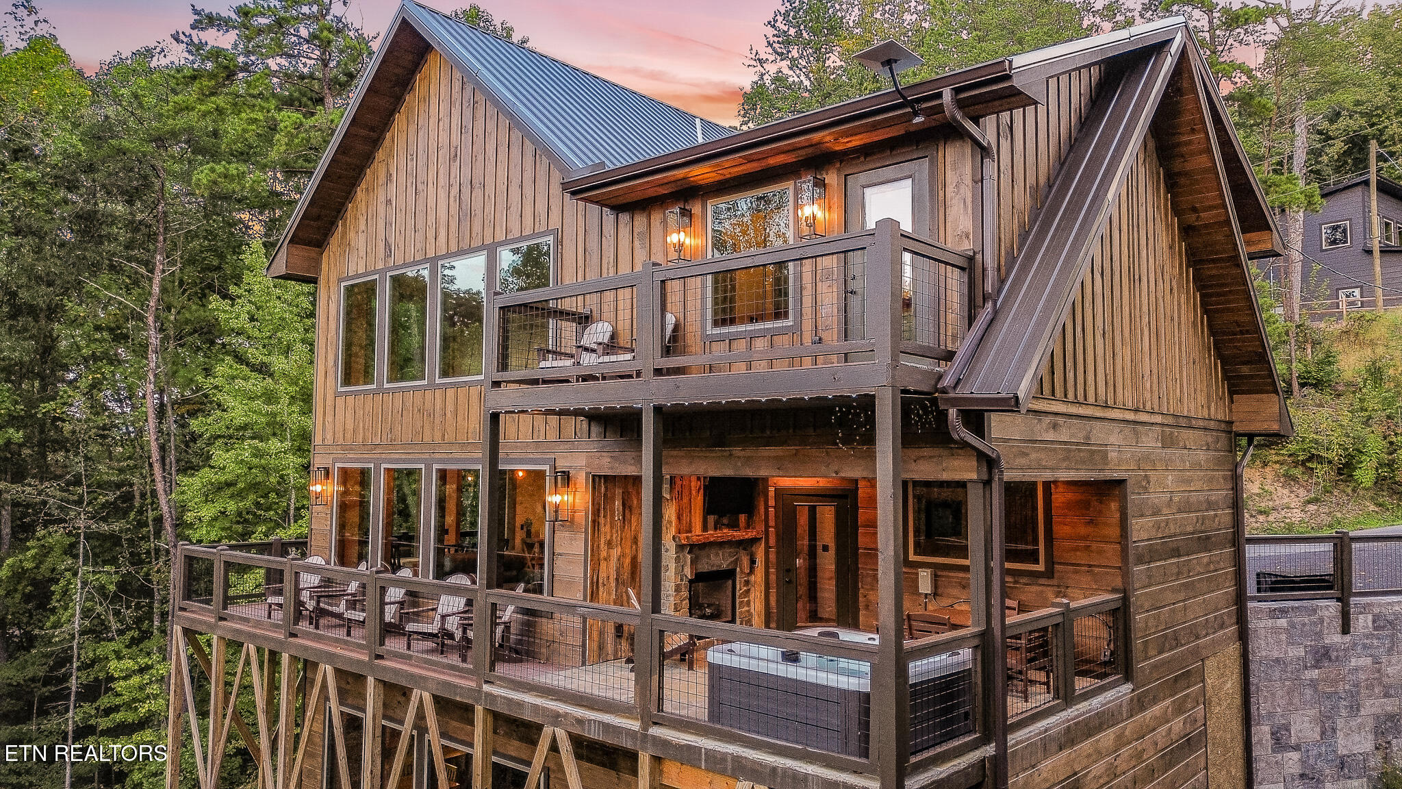 2733 Dogwood Loop Drive Sevierville TN 37876