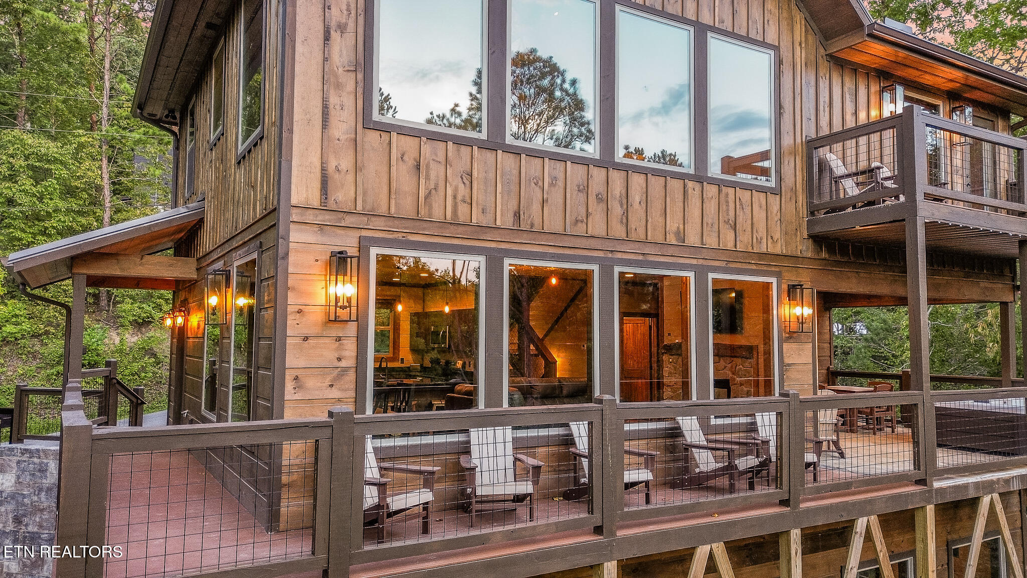2733 Dogwood Loop Drive Sevierville TN 37876