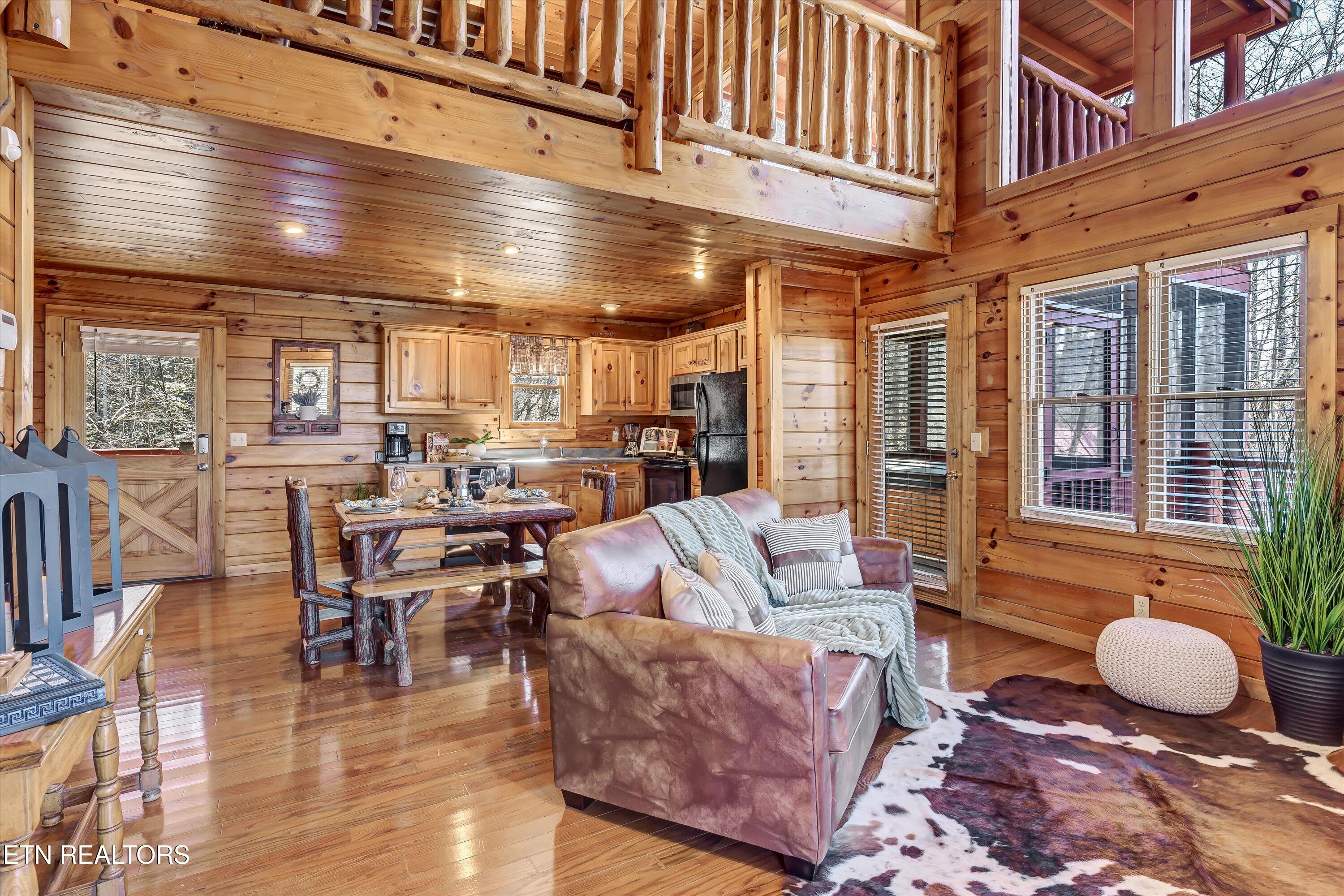 1904 Rhododendron Lane Sevierville TN 37876