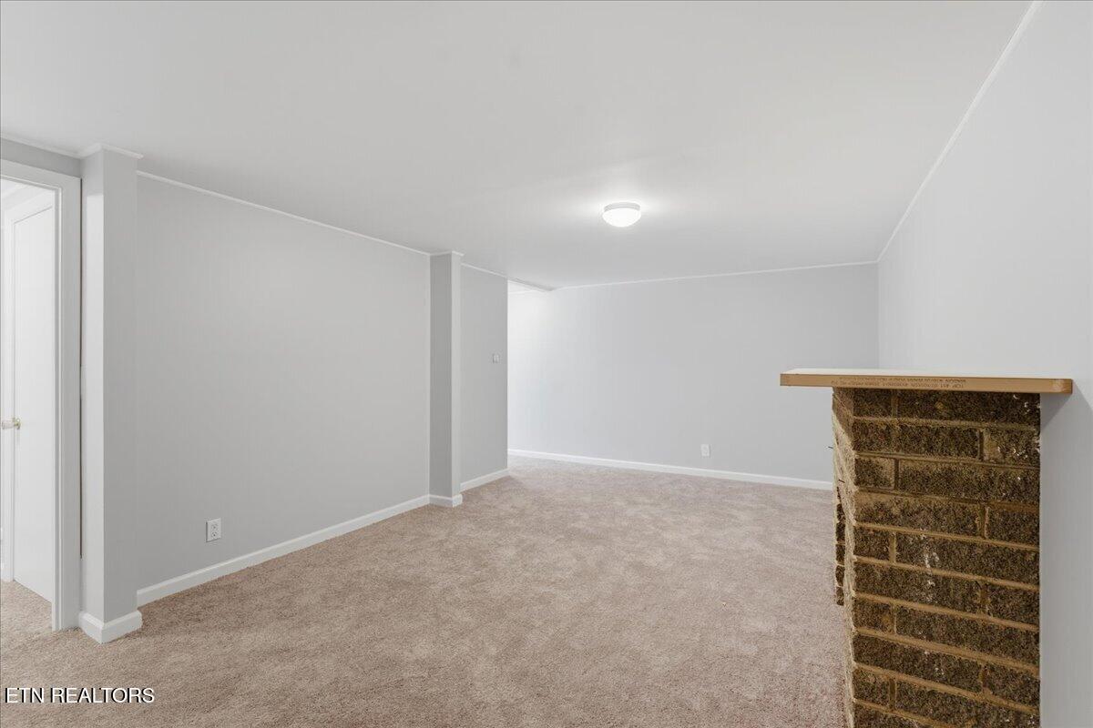 3100 NW Sycamore View Court Knoxville TN 37921