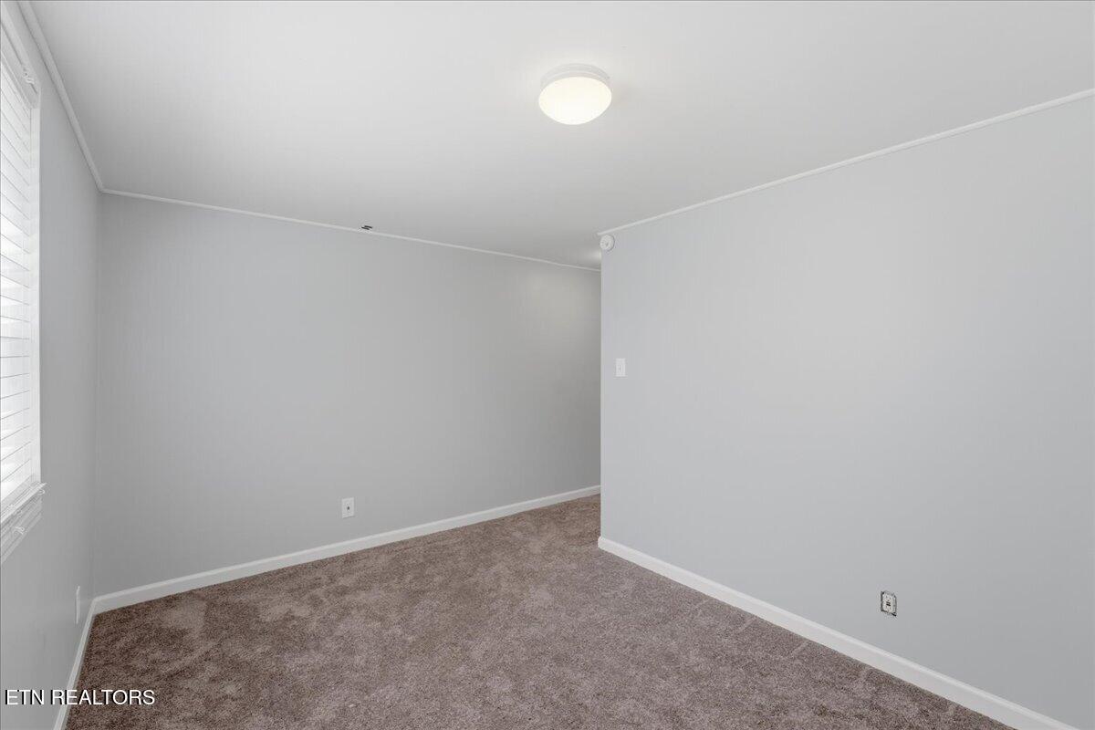 3100 NW Sycamore View Court Knoxville TN 37921