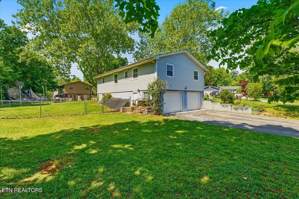 3100 NW Sycamore View Court Knoxville TN 37921