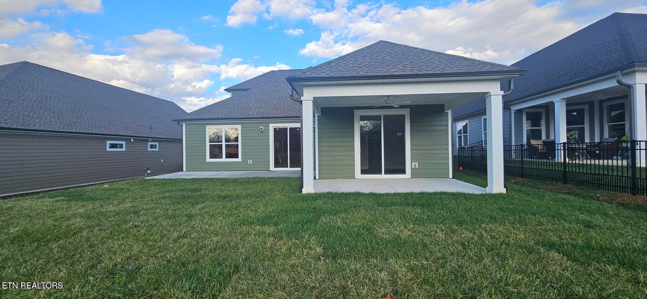 173 Honeysuckle Drive Lenoir City TN 37771