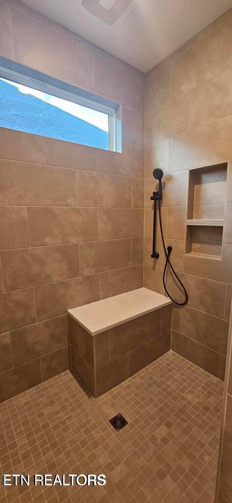 173 Honeysuckle Drive Lenoir City TN 37771